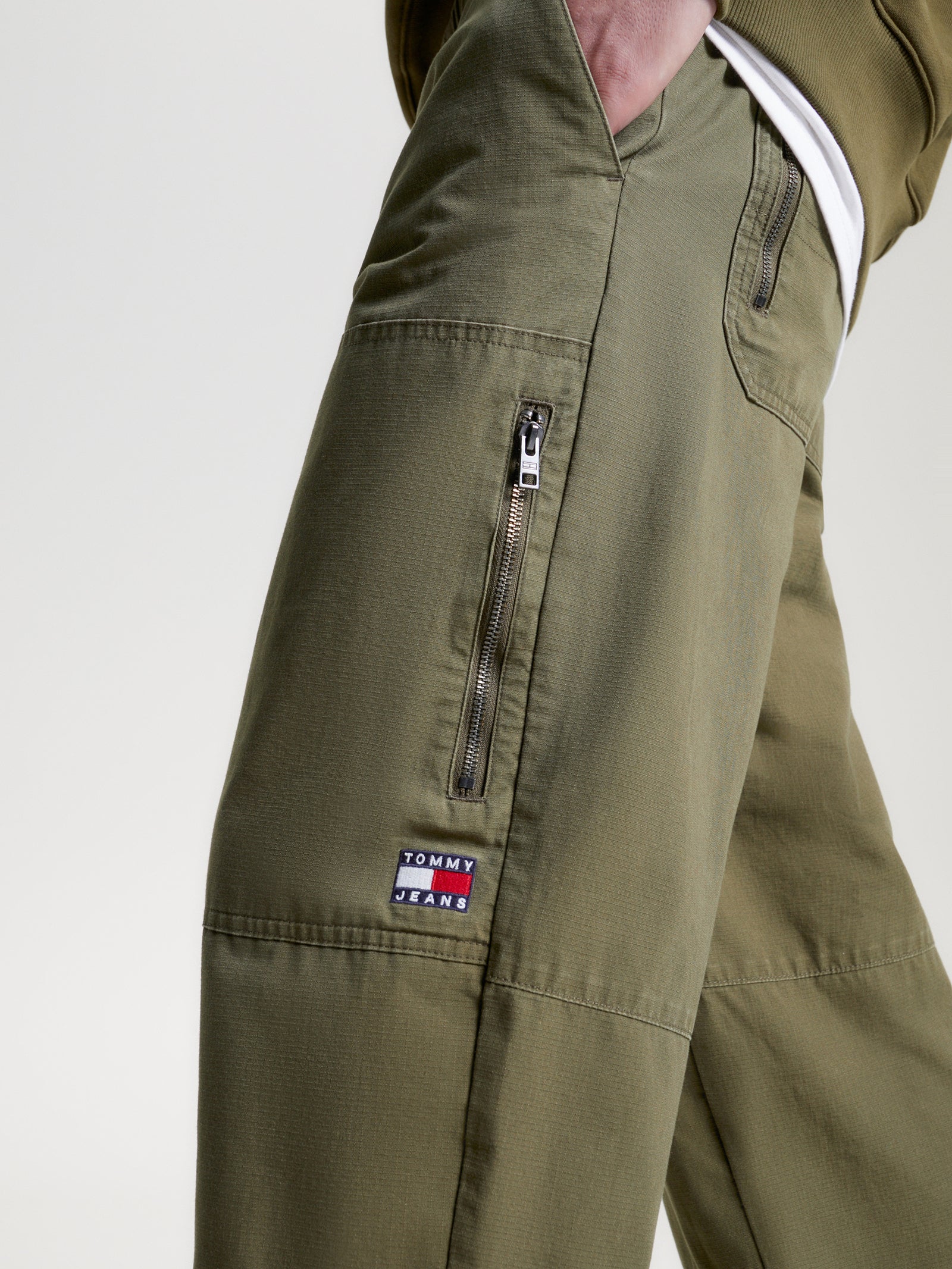 Aiden Baggy Fit Tapered Pants - Image 3