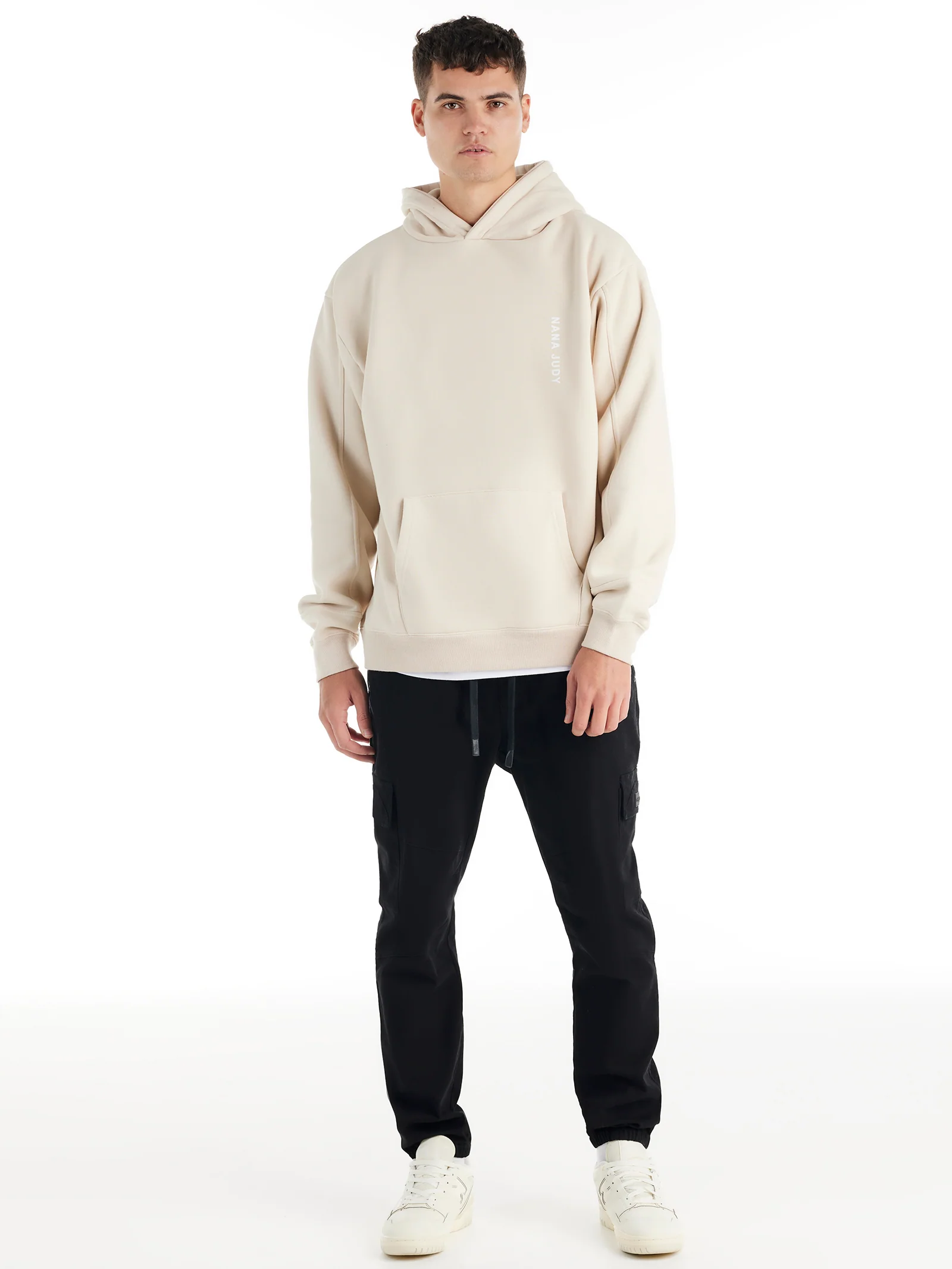 Airlie Hood - Image 5