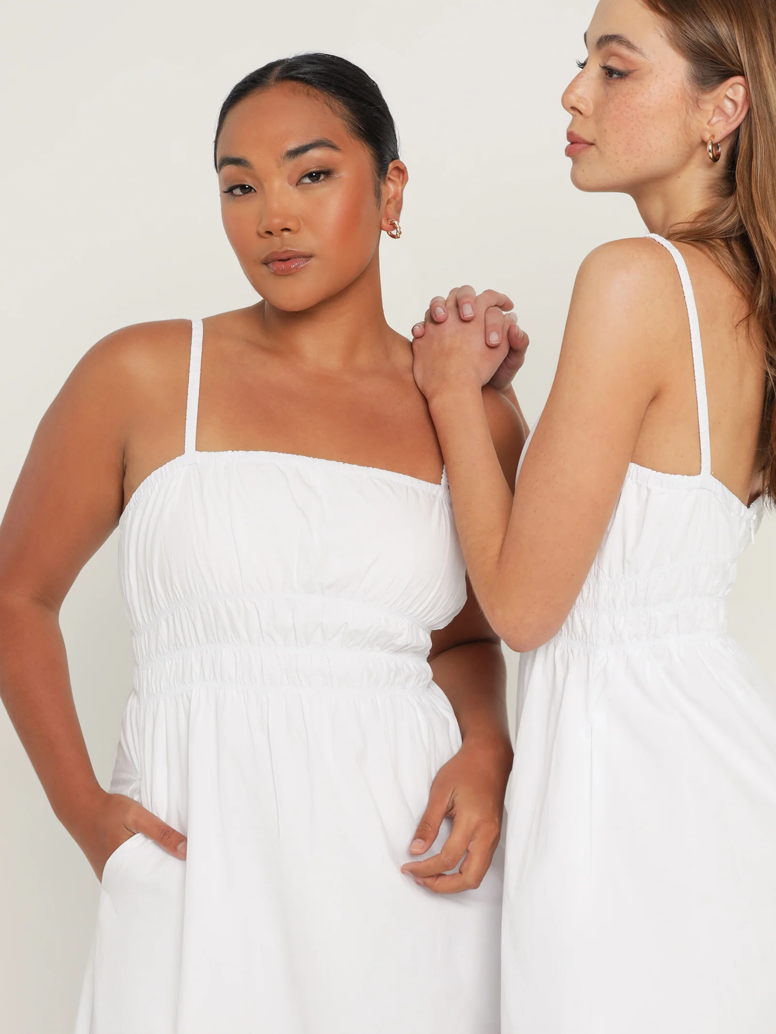 Akira Maxi Dress - Image 4