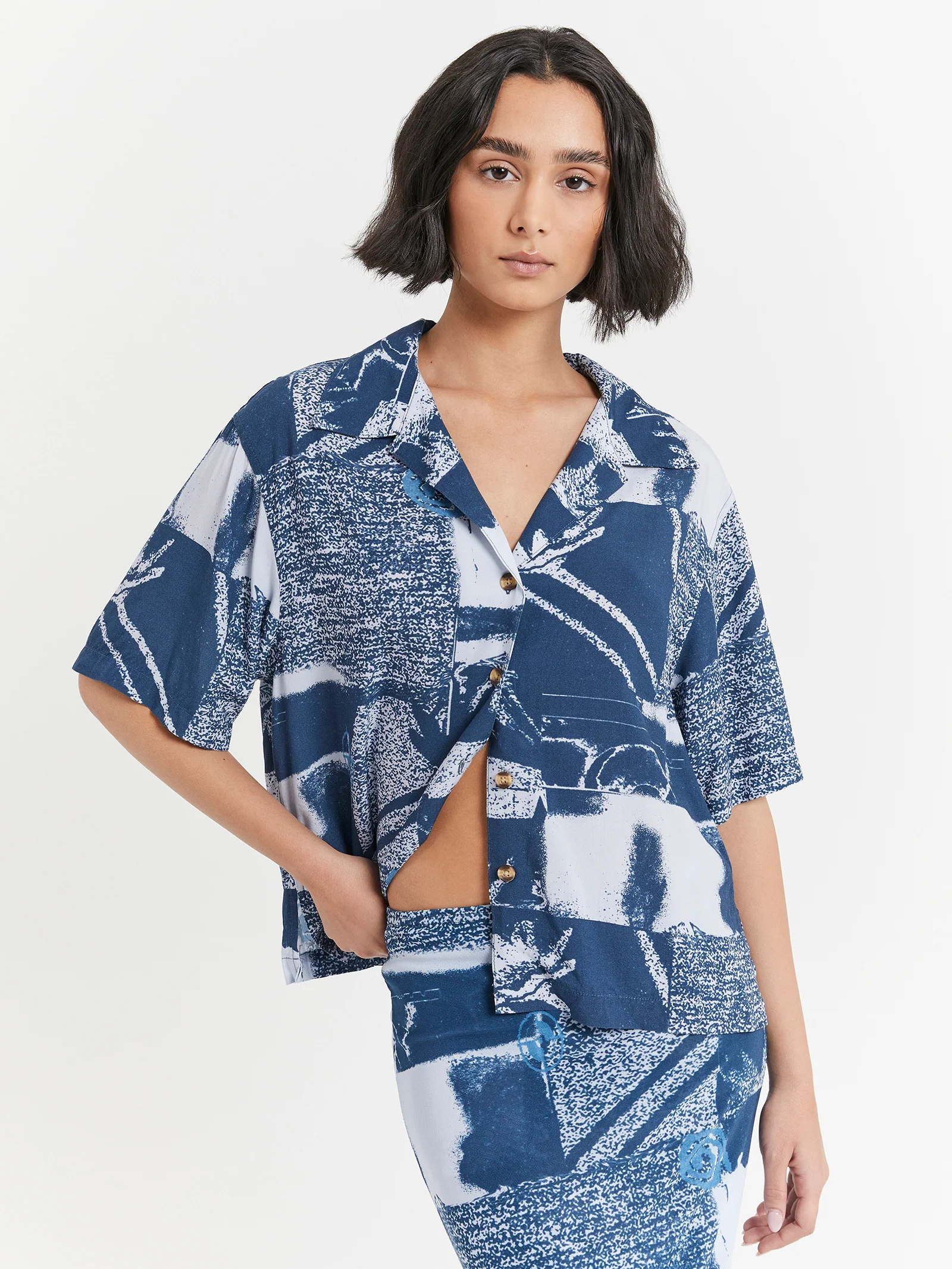 Alchemy Bowling Shirt - Image 3