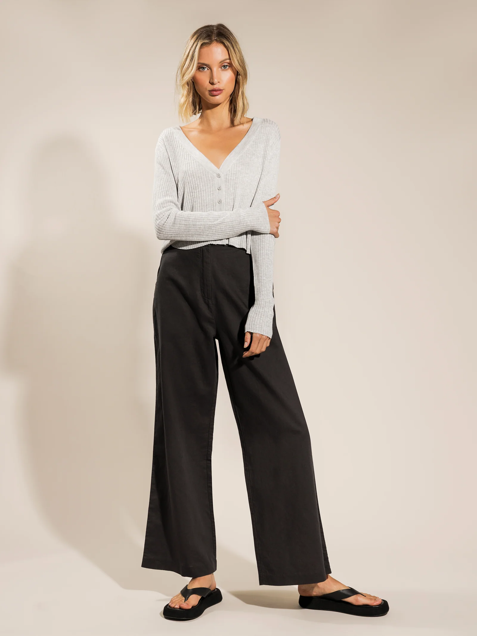 Alma Cardi - Image 4