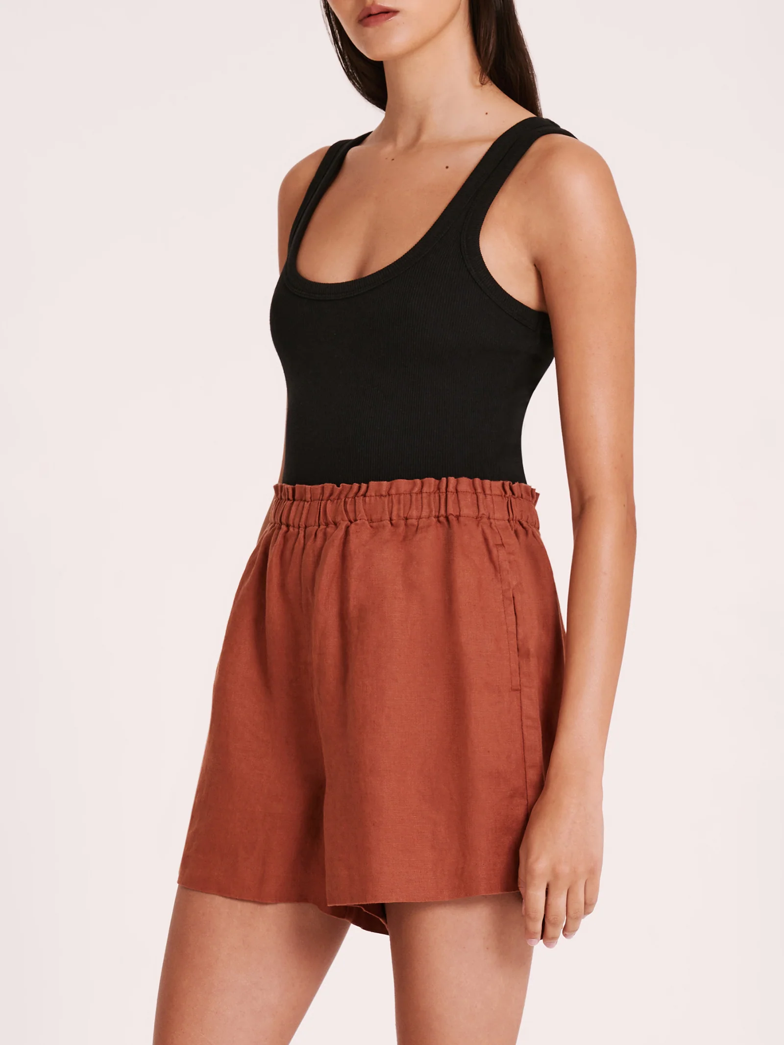 Amani Linen Shorts - Image 4