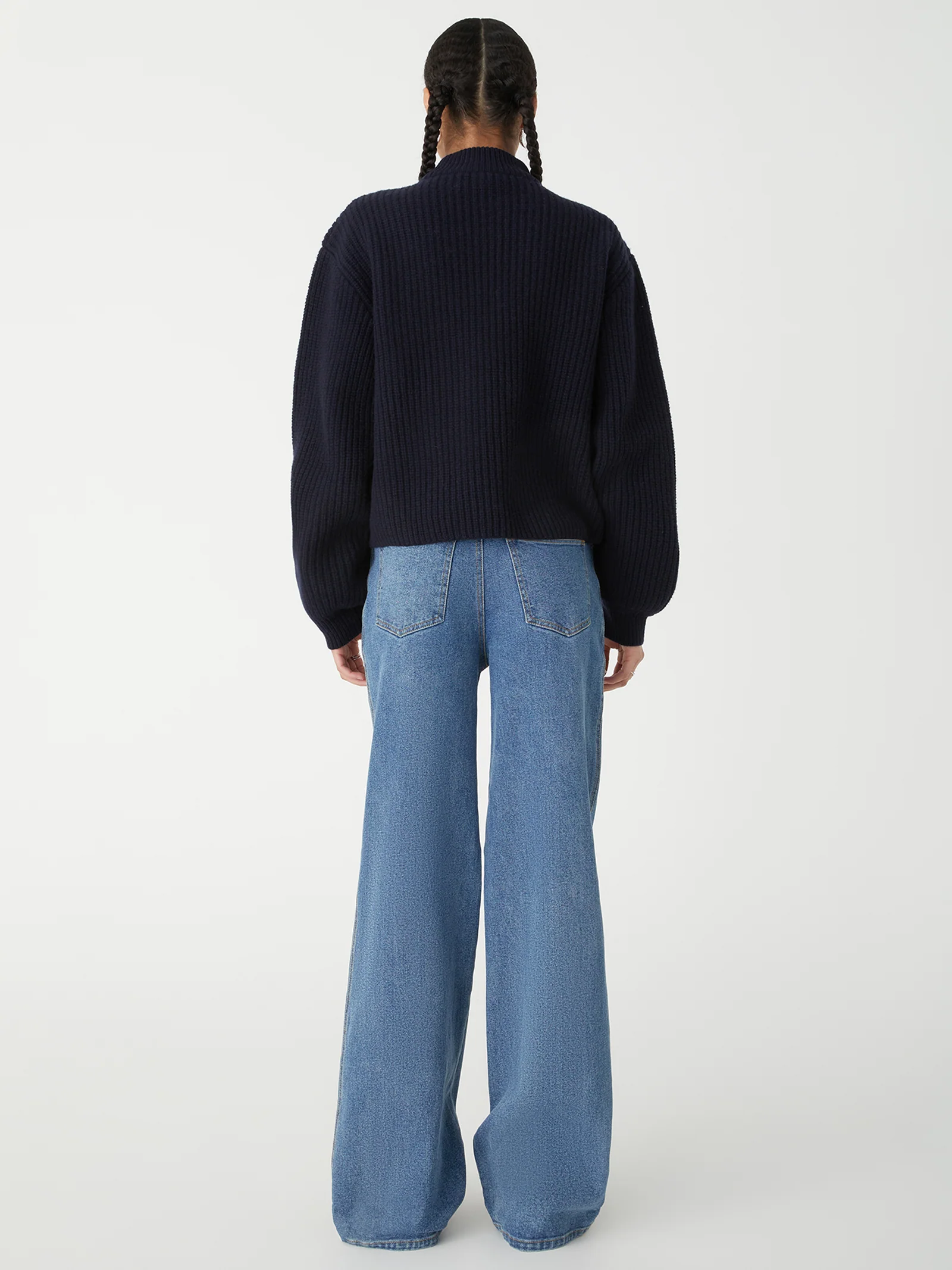Amiri Jean - Image 4