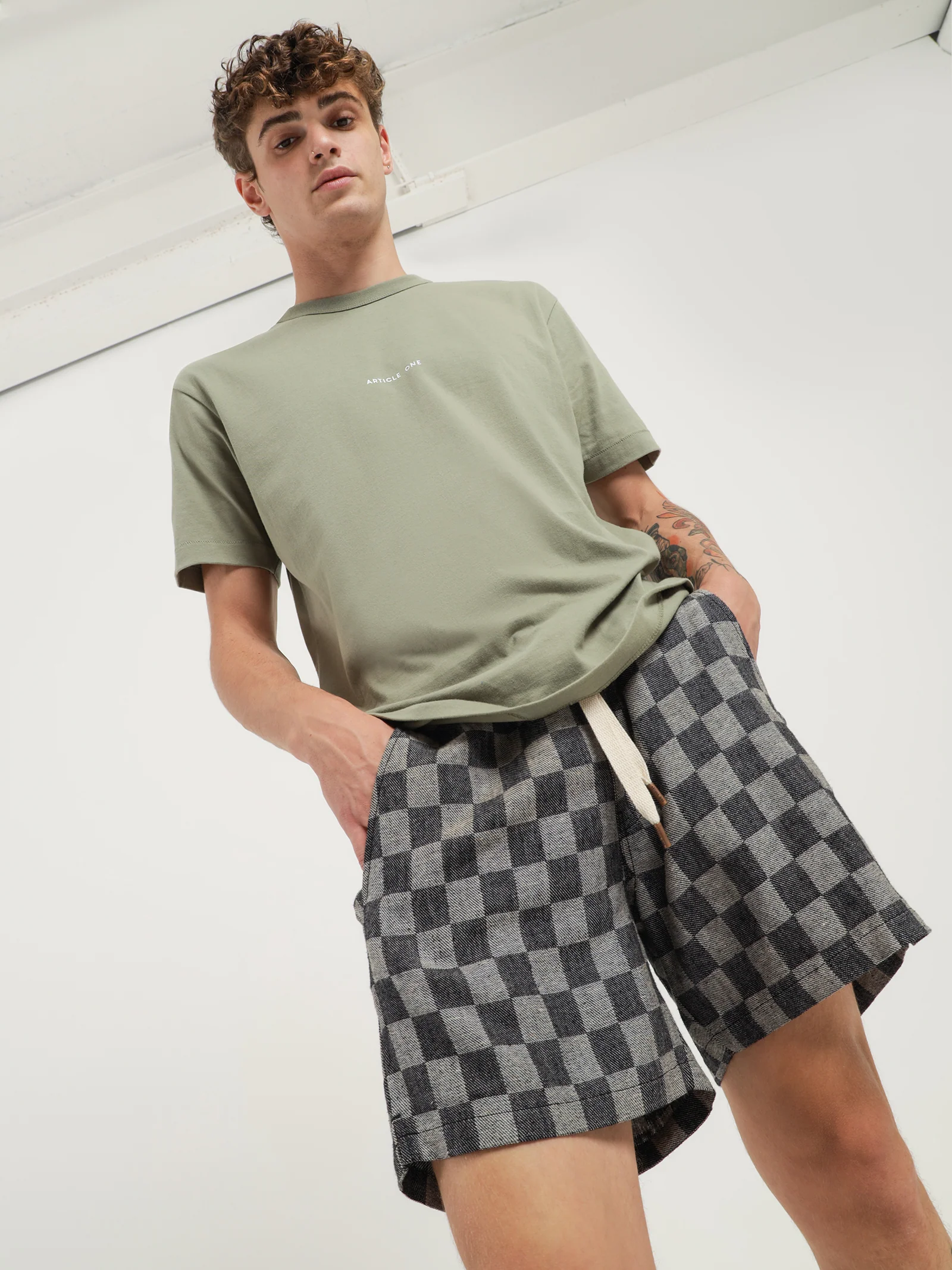 Anders Linen Shorts - Image 2