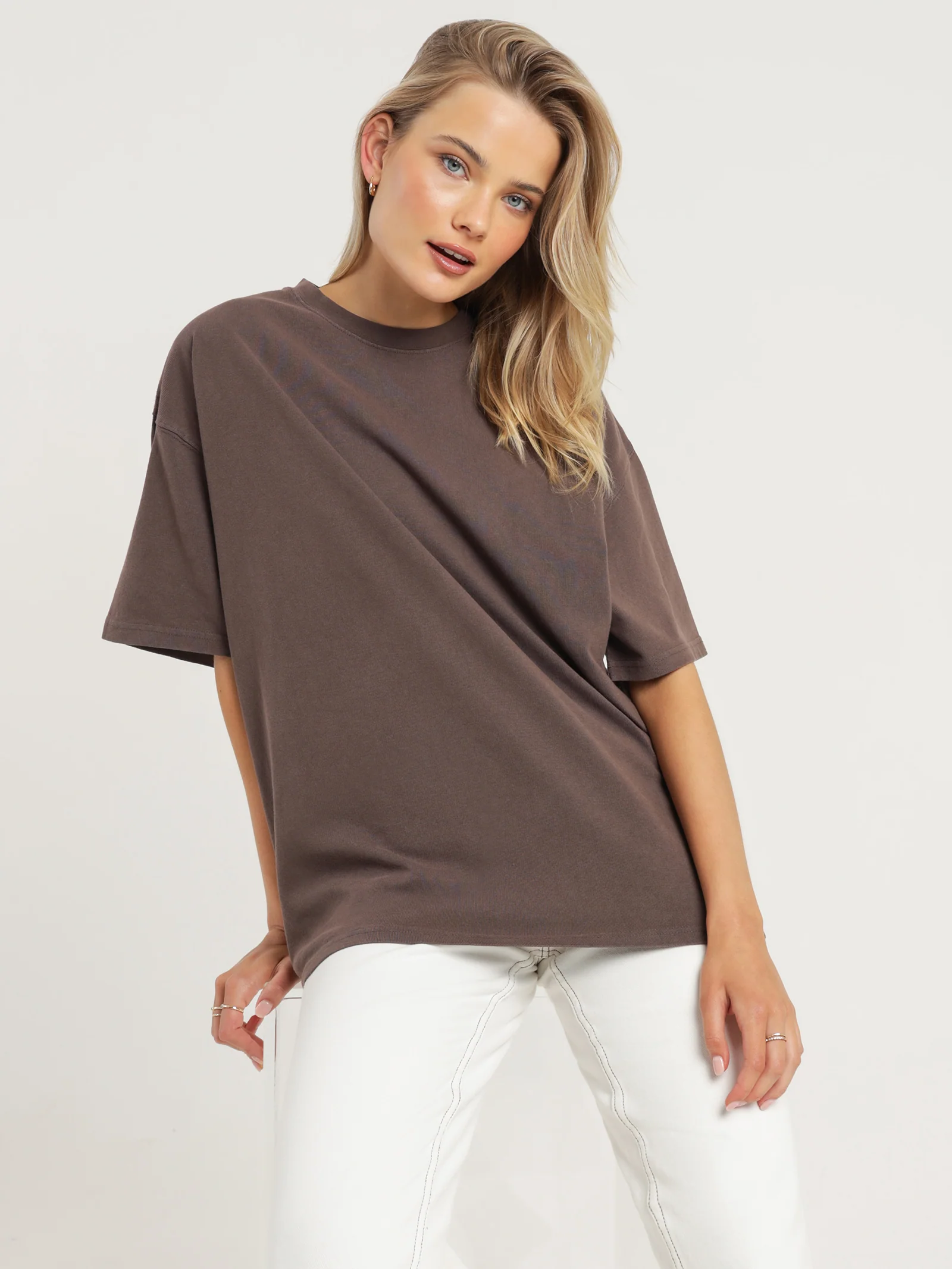 Andy Oversized T-Shirt - Image 2
