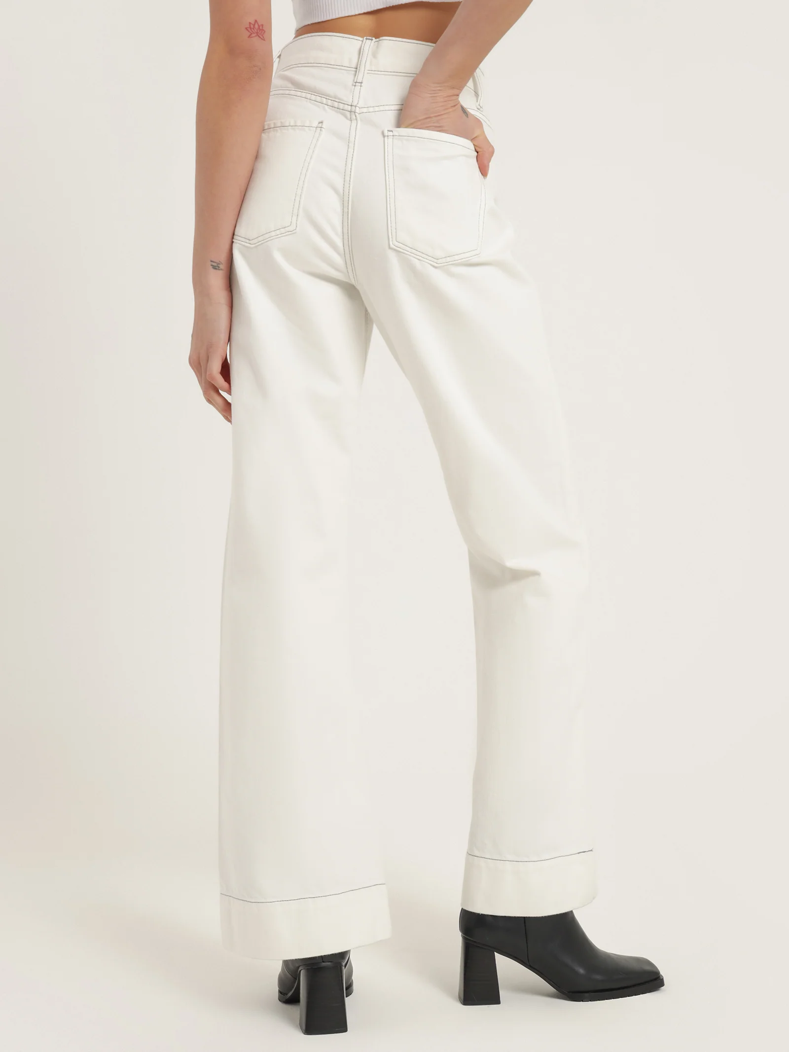 Anita Flare Jeans - Image 5