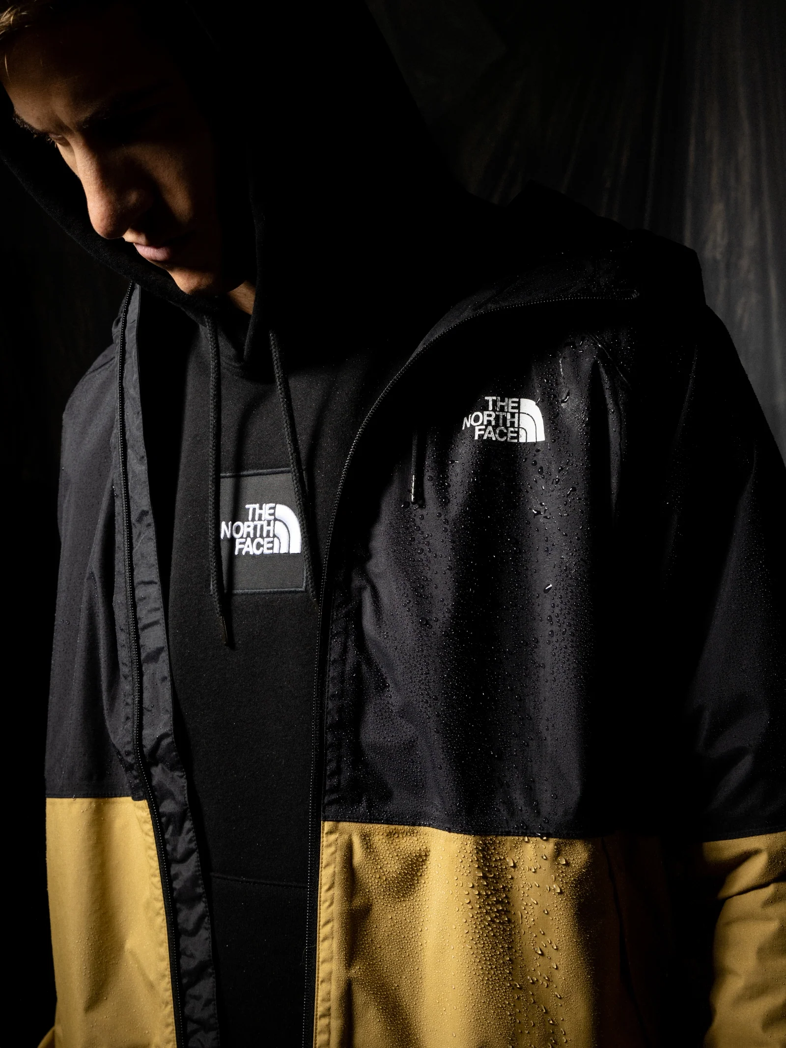 Antora Rain Hoodie - Image 2