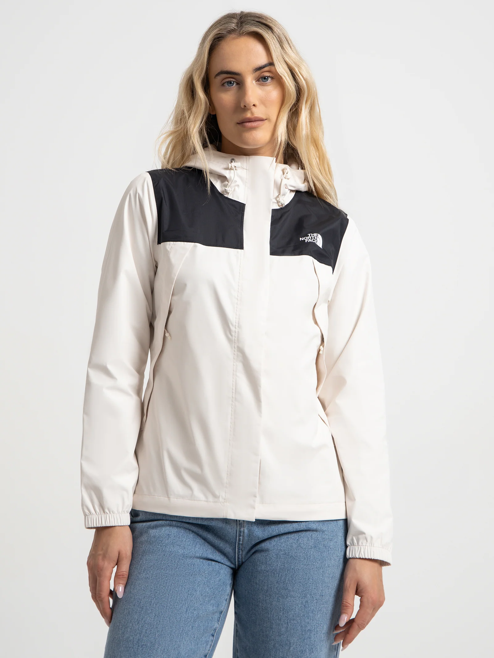 Antora Rain Jacket - Image 3