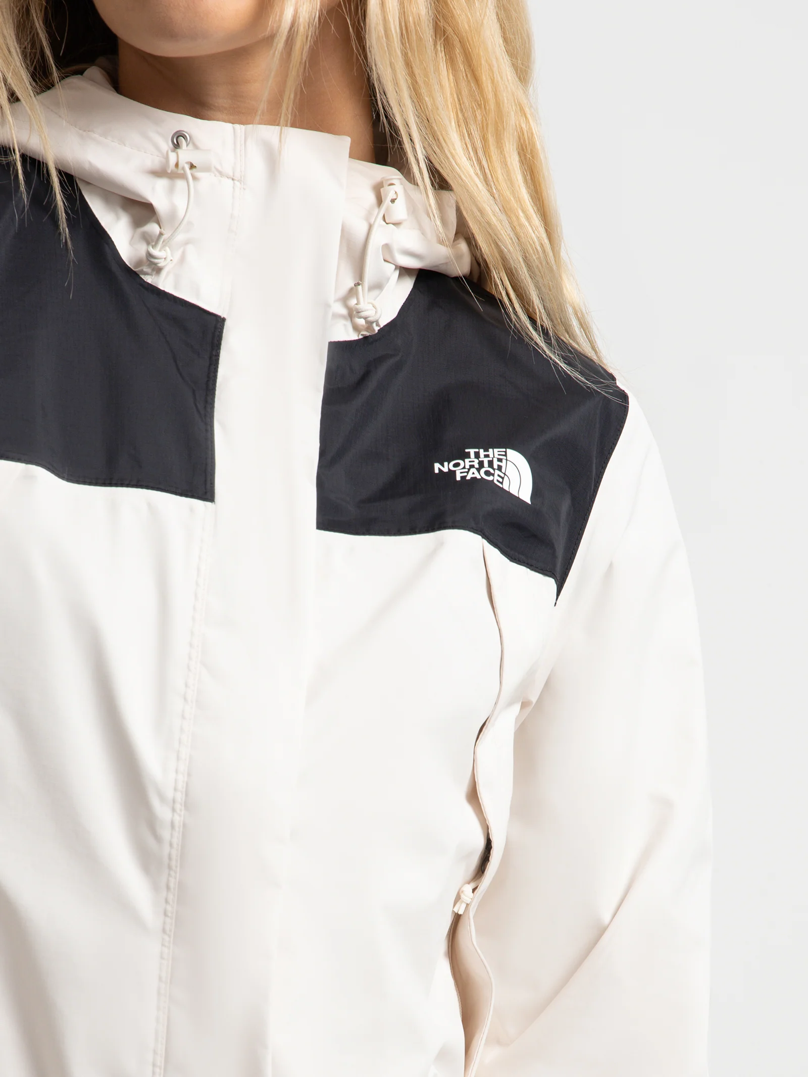 Antora Rain Jacket - Image 4
