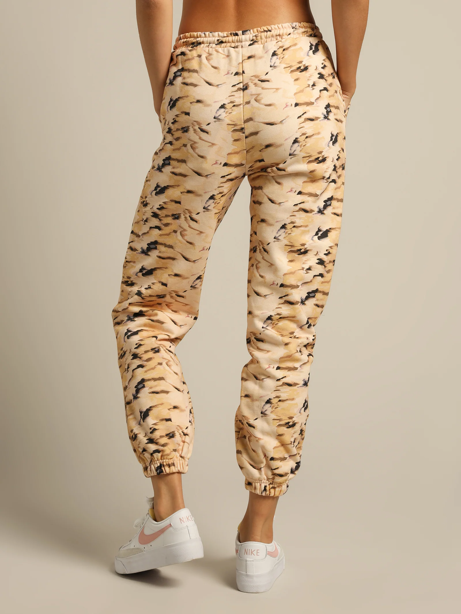 Apex Pant - Image 6