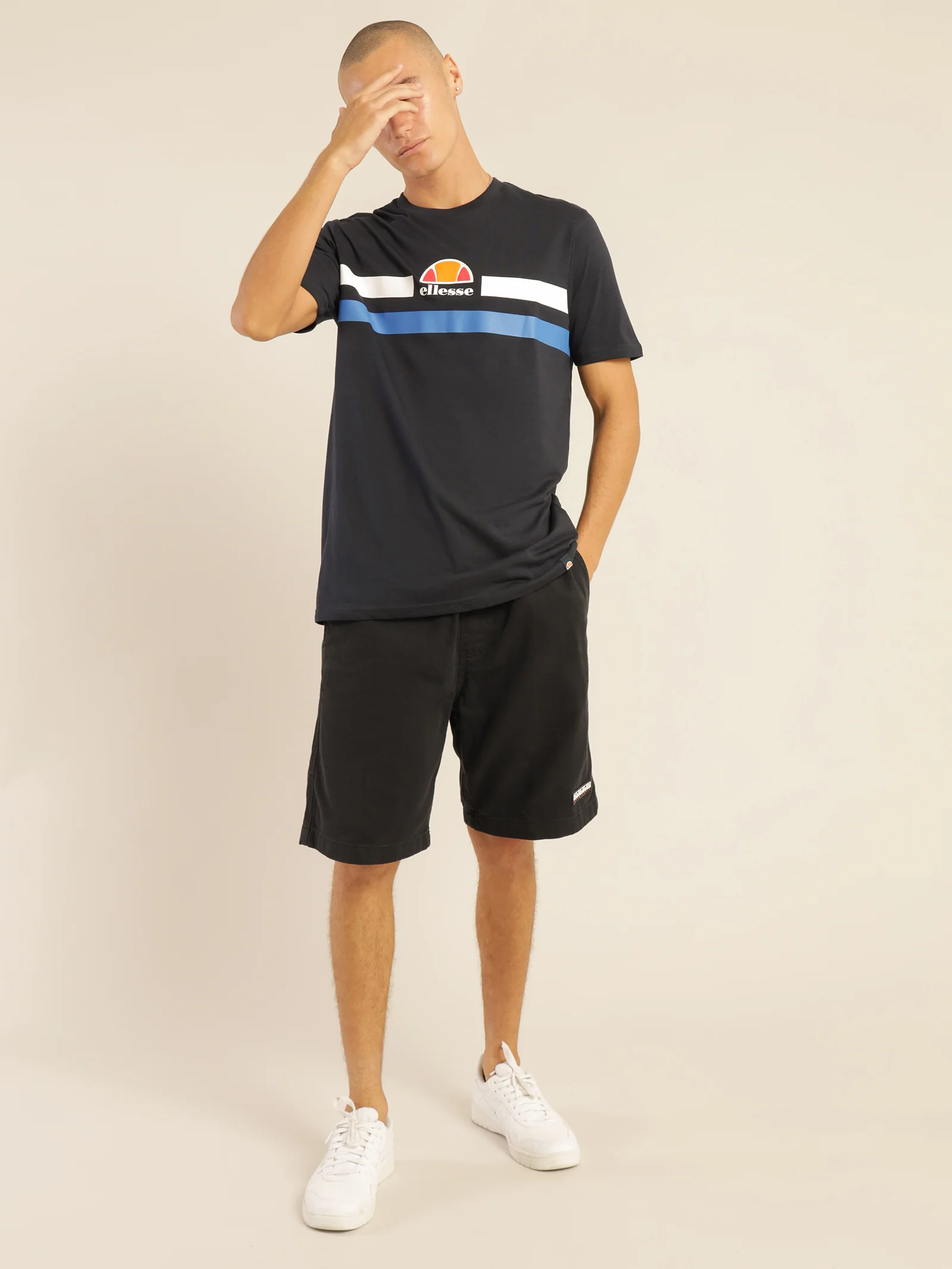 Aprel T-Shirt - Image 3