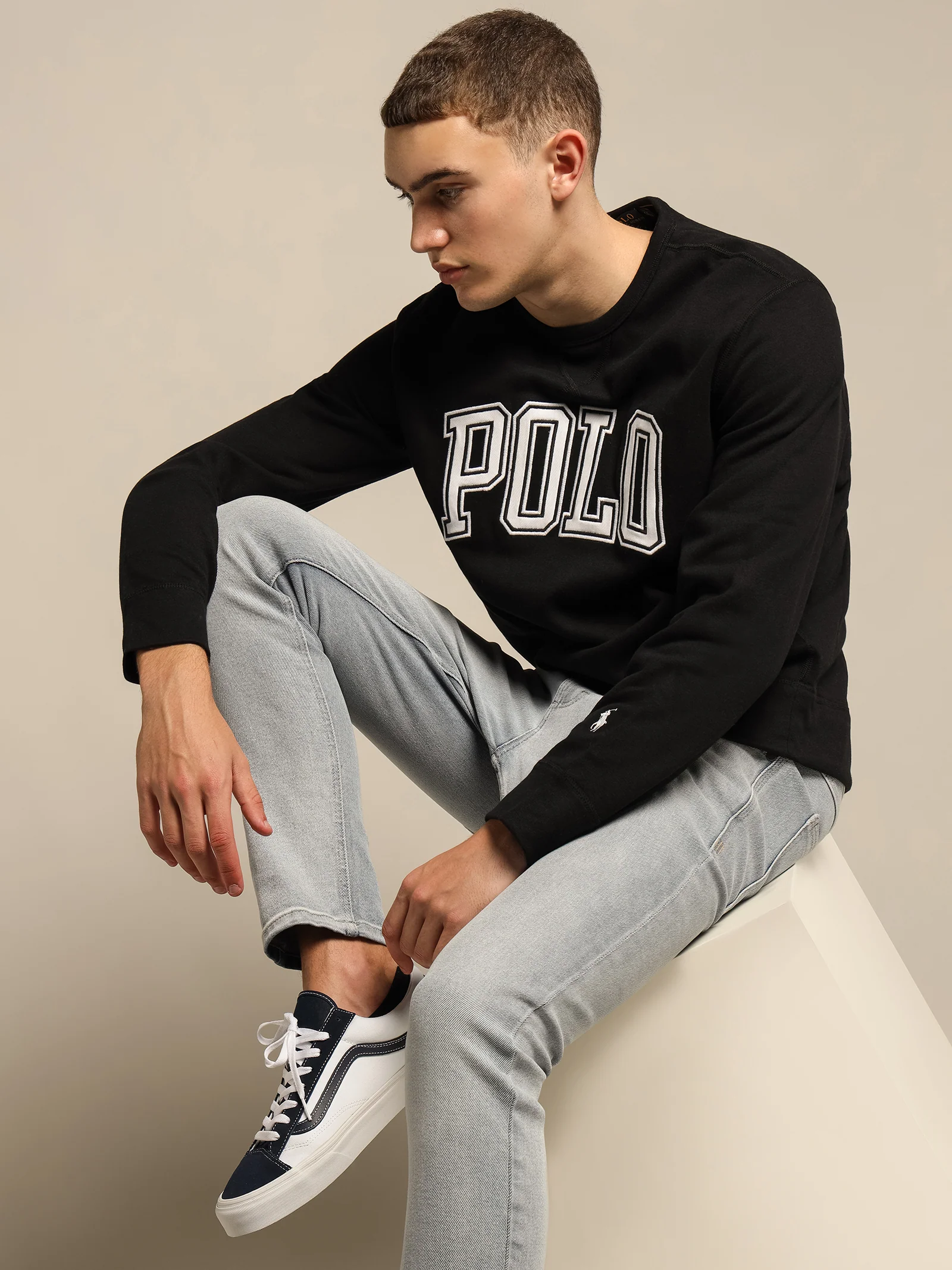 Arch Logo Crew Sweat - Image 2
