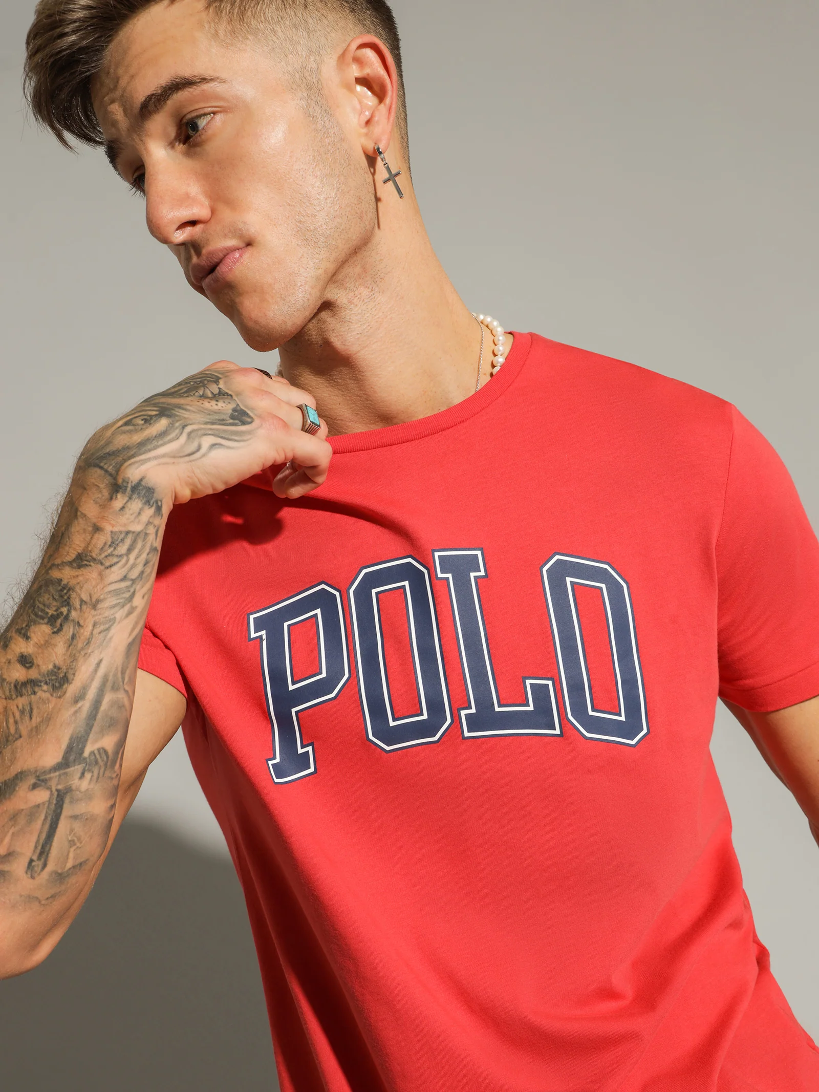 Arch Logo T-Shirt - Image 3