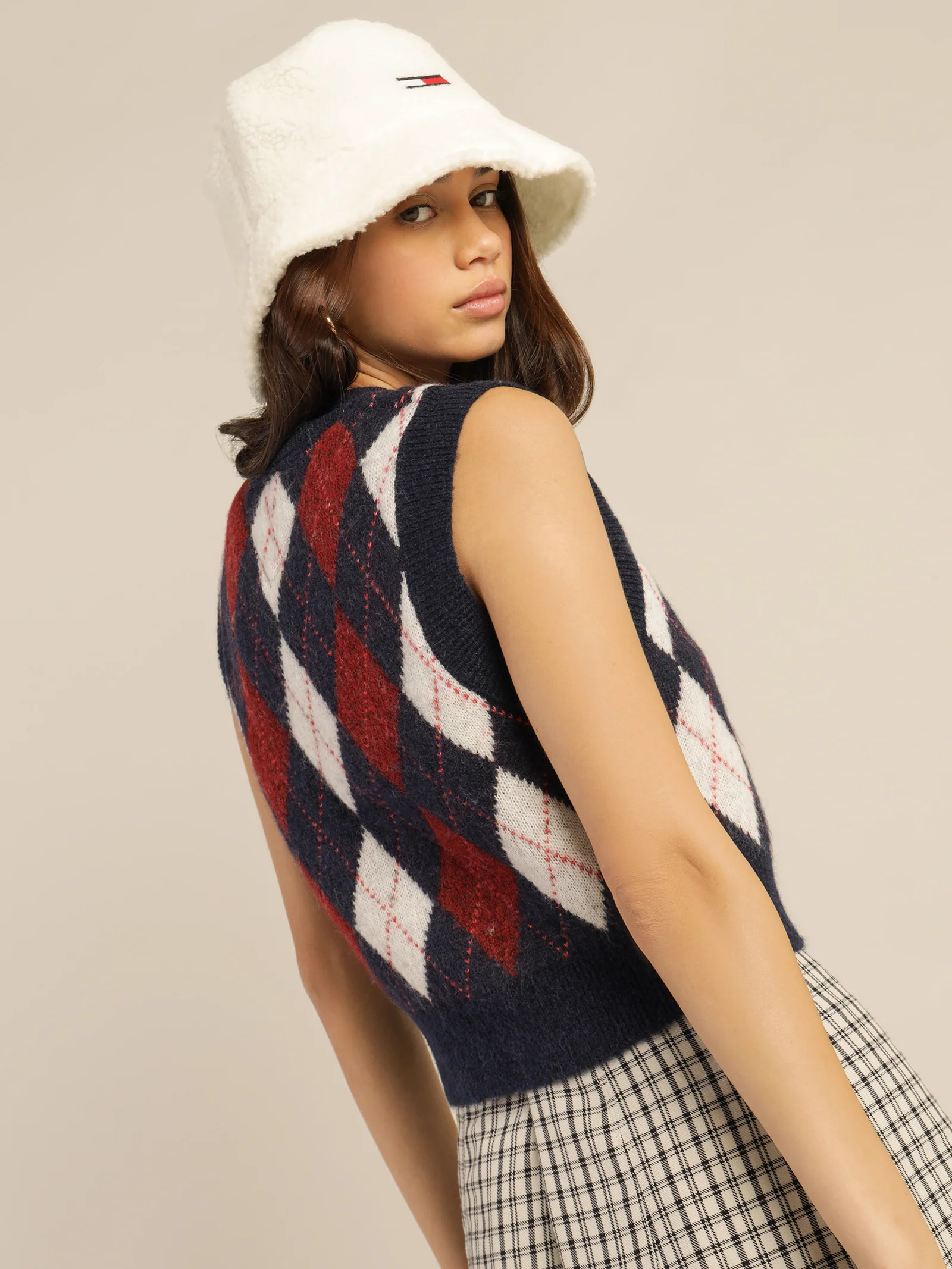 Argyle Cropped Vest - Image 7