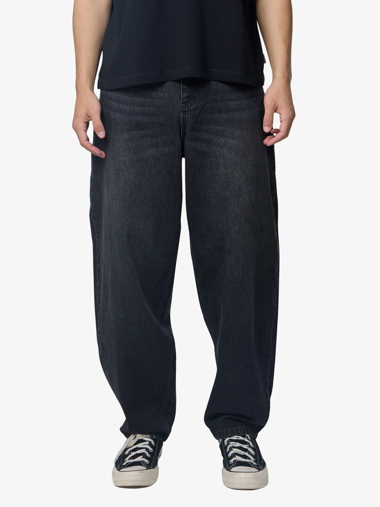 Barney Barrel Jeans