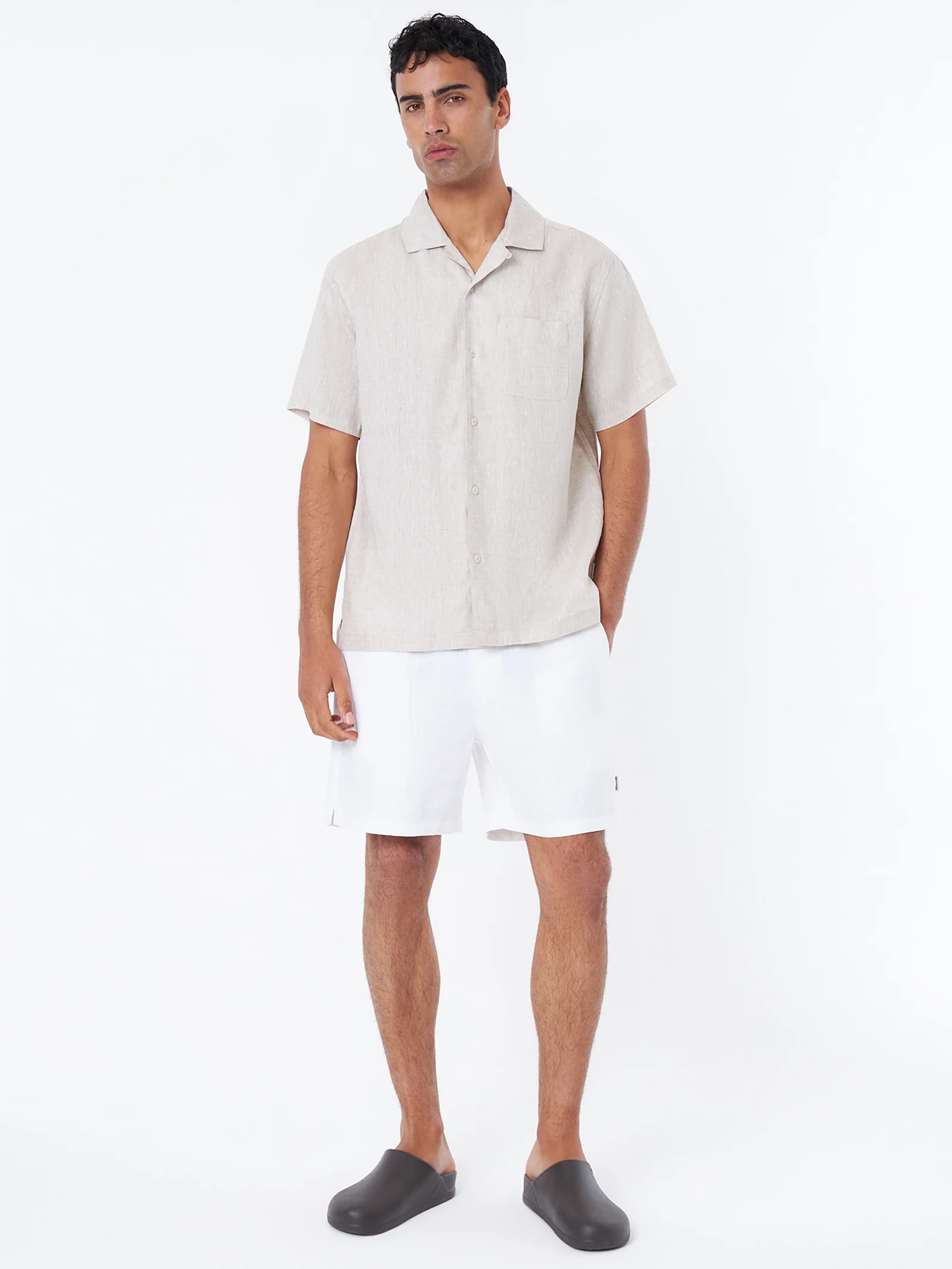 Luca Linen Resort Shirt - Image 3