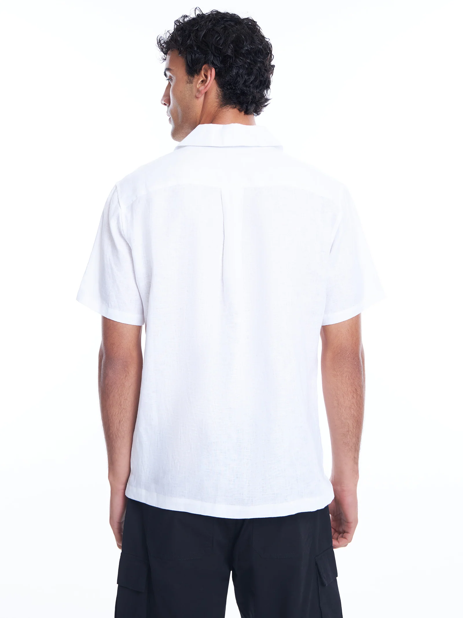 Luca Linen Resort Shirt - Image 4