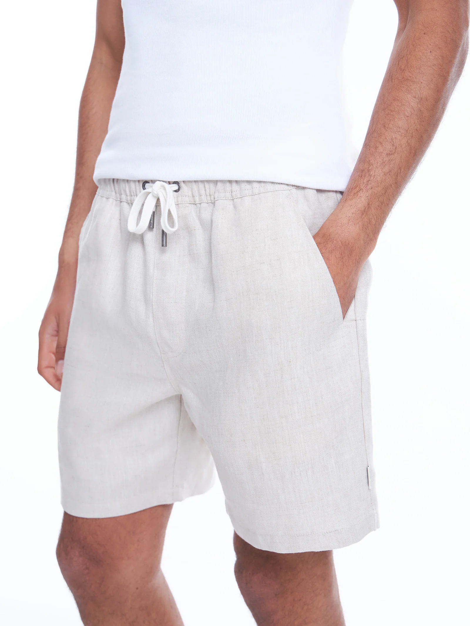 Luca Linen Shorts - Image 3