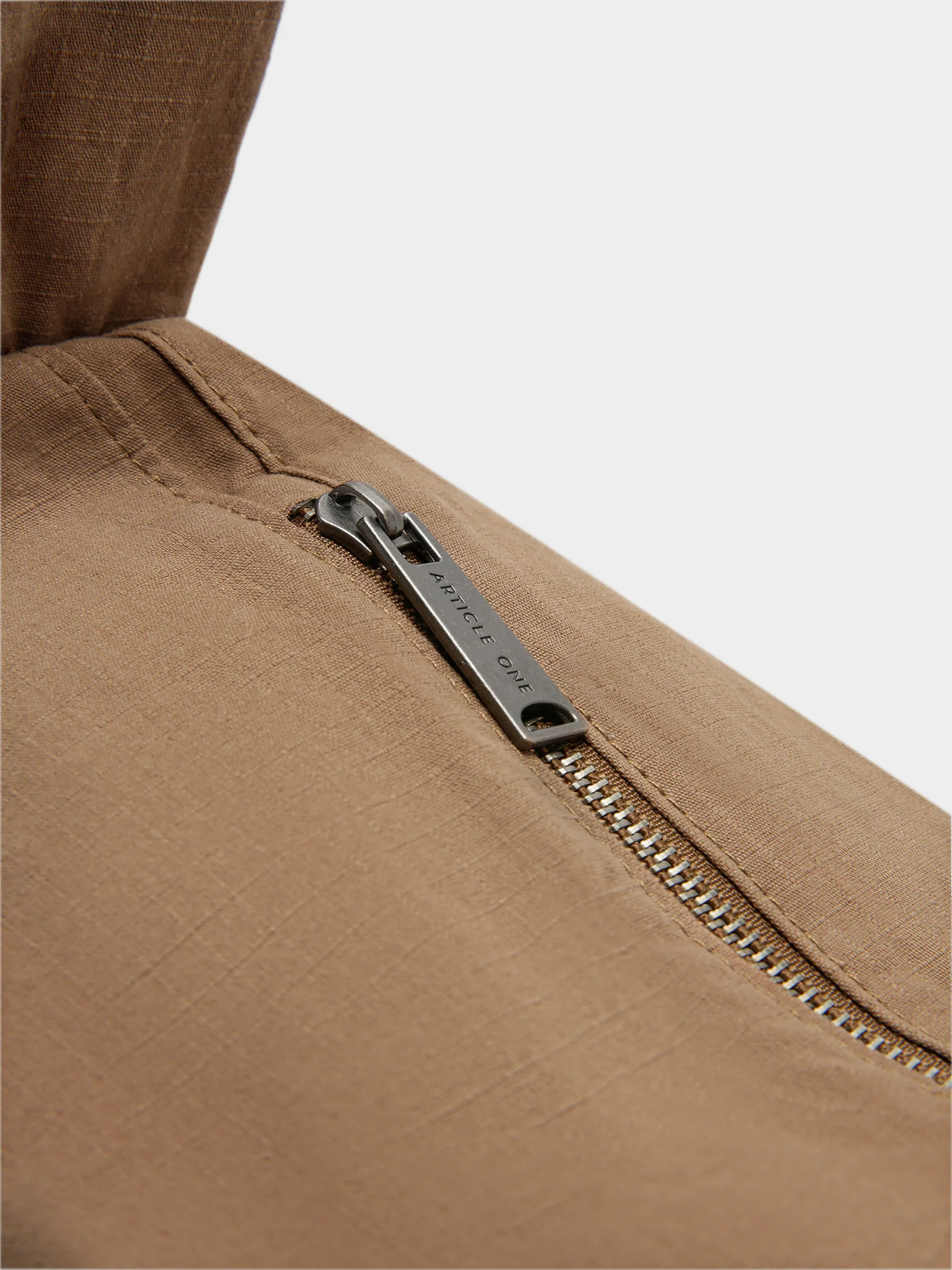 Wyatt Cargo Crossbody Bag - Image 4