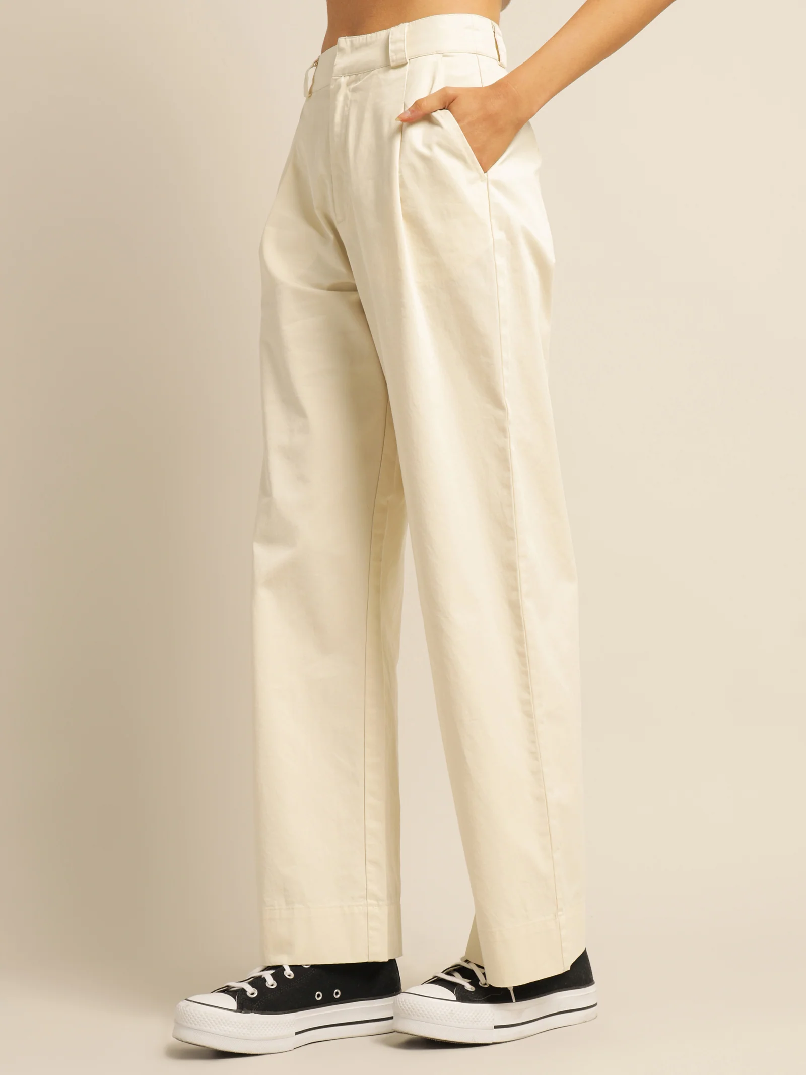 Artist Pleated Chino Pant - Image 3