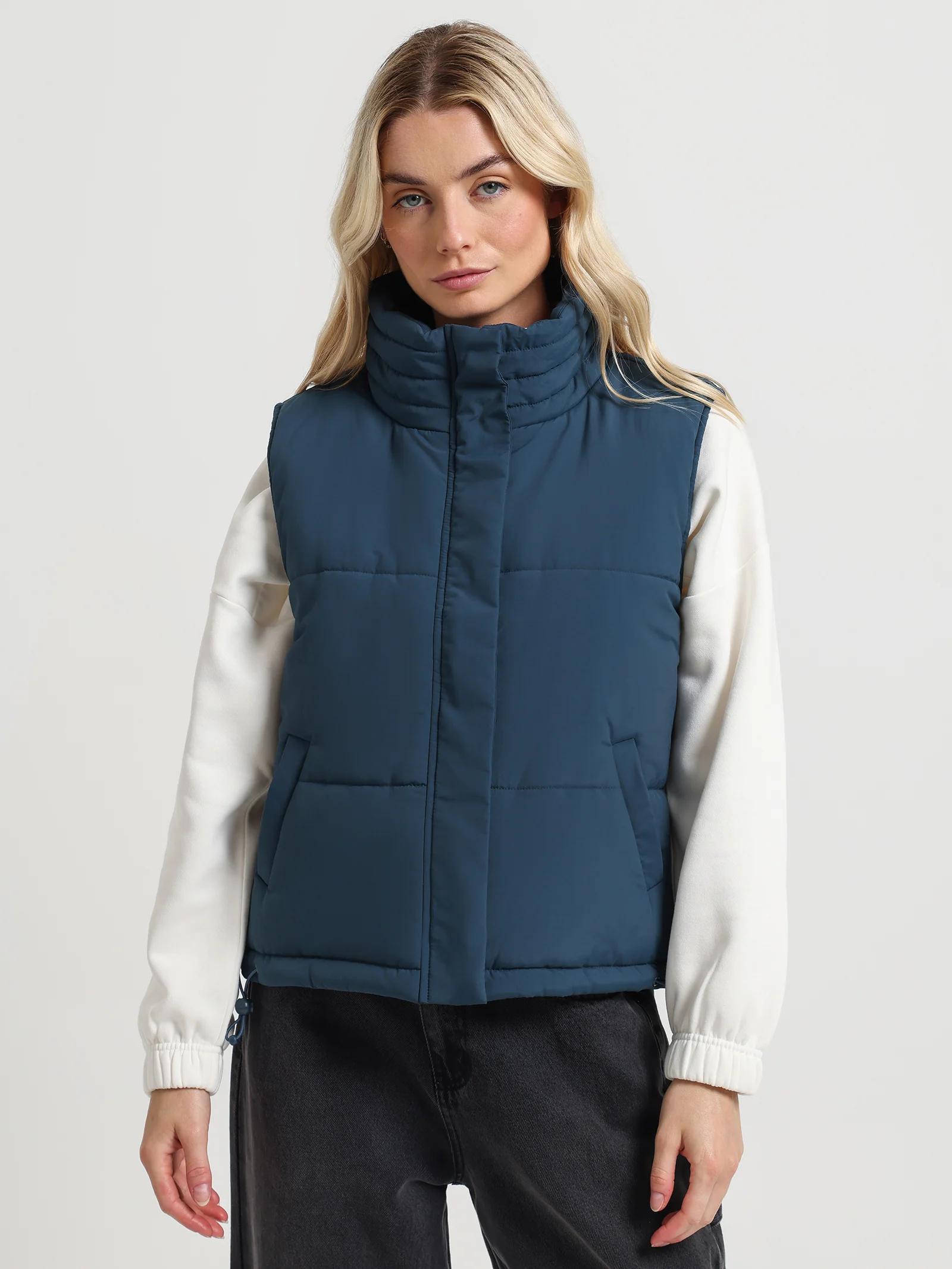 Asher Puffer Vest - Image 3