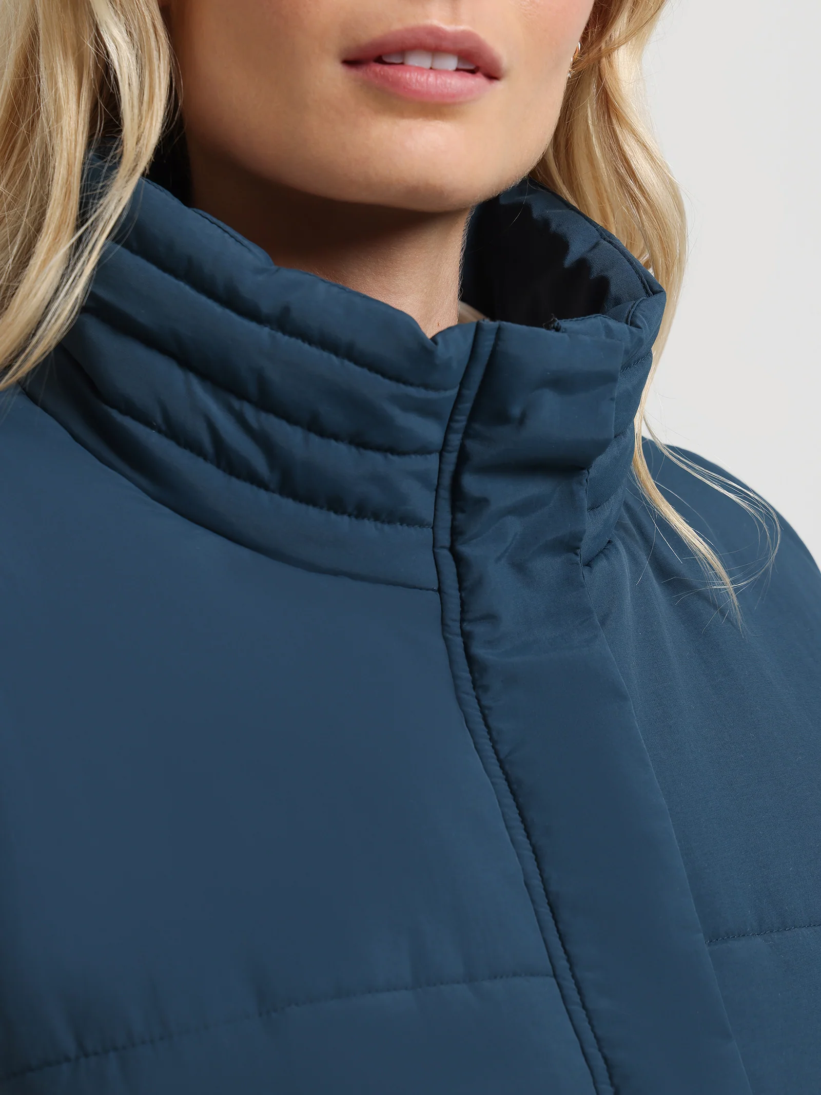 Asher Puffer Vest - Image 5
