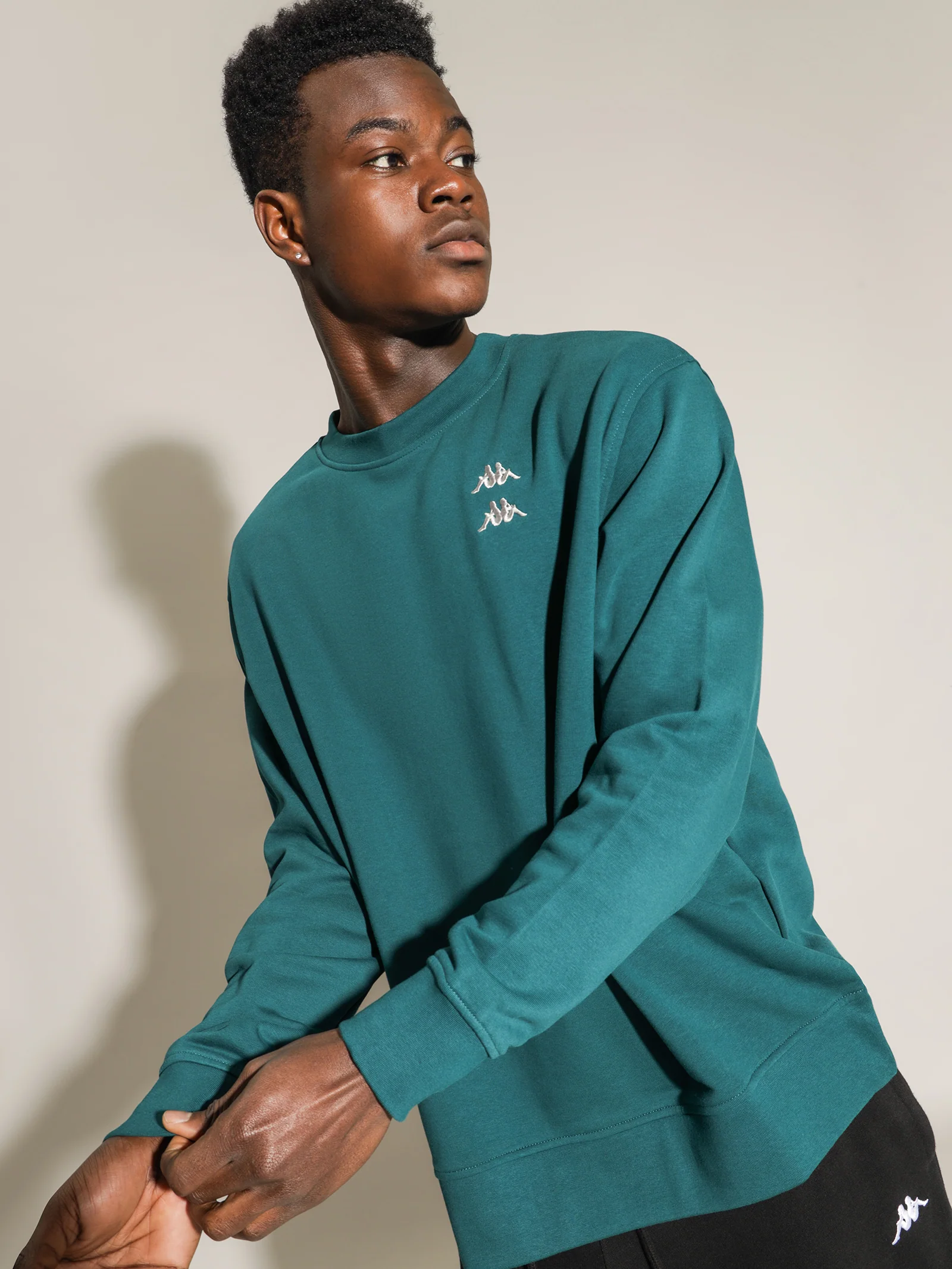 Authentic Donovan Crew - Image 4