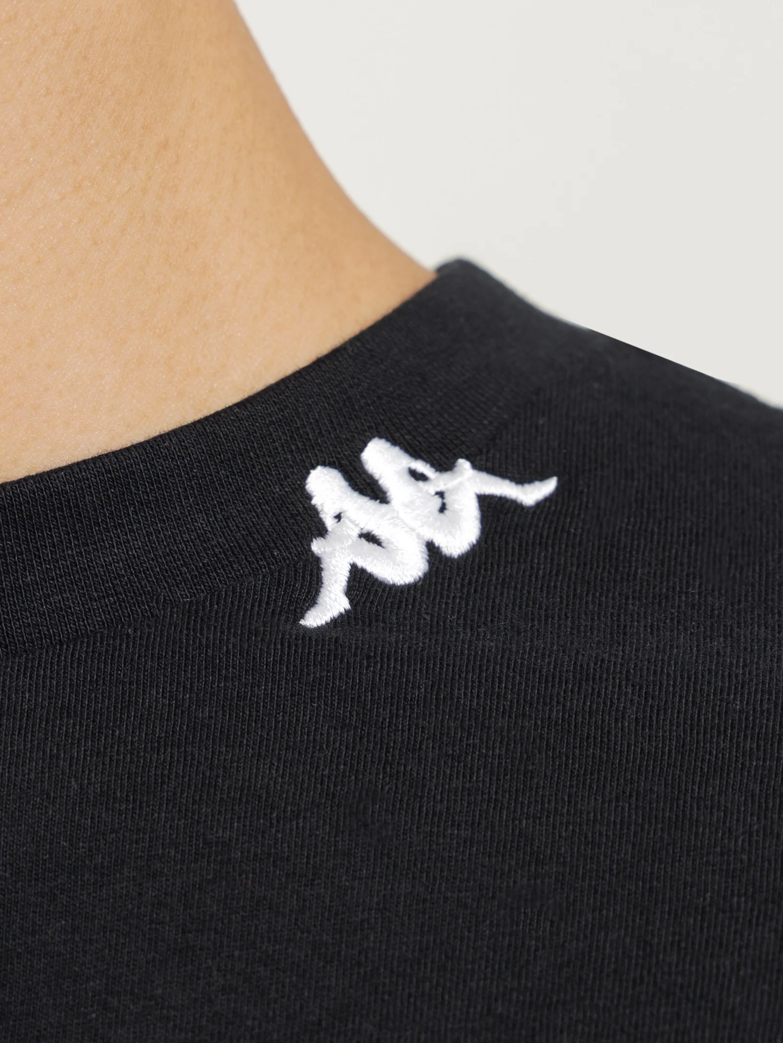 Authentic Tigran T-Shirt - Image 4