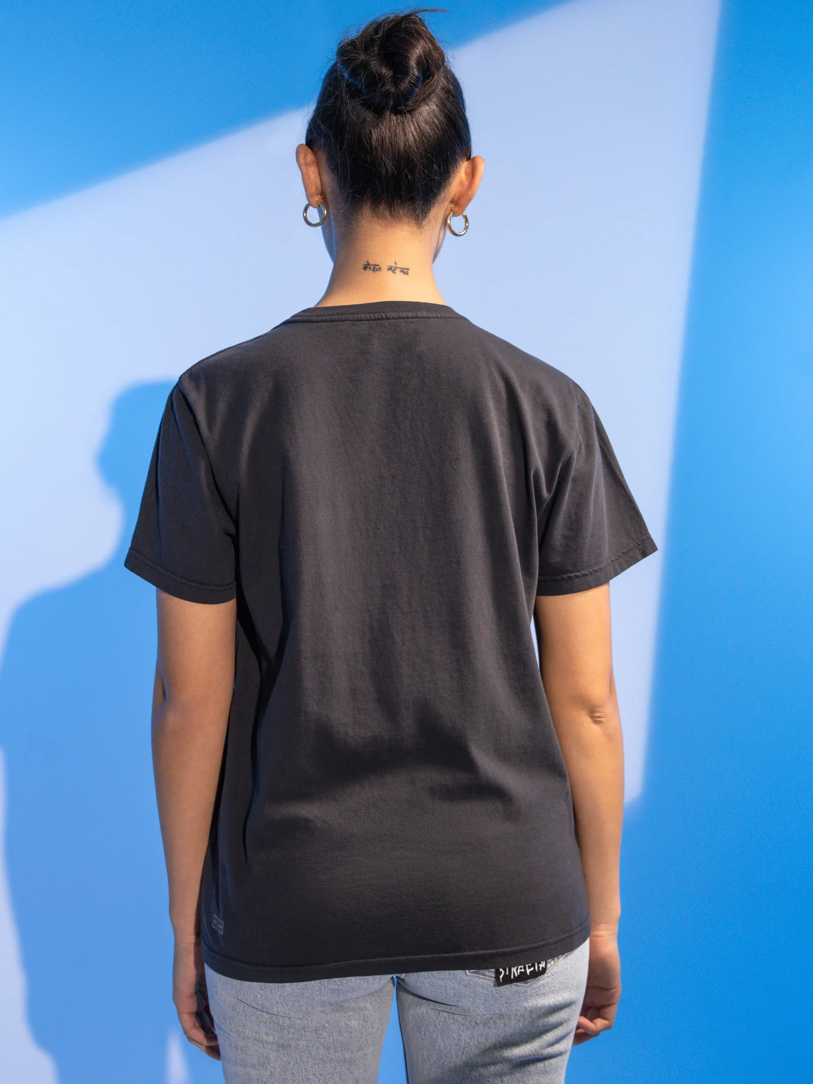 Autograph Klassic T-Shirt - Image 5