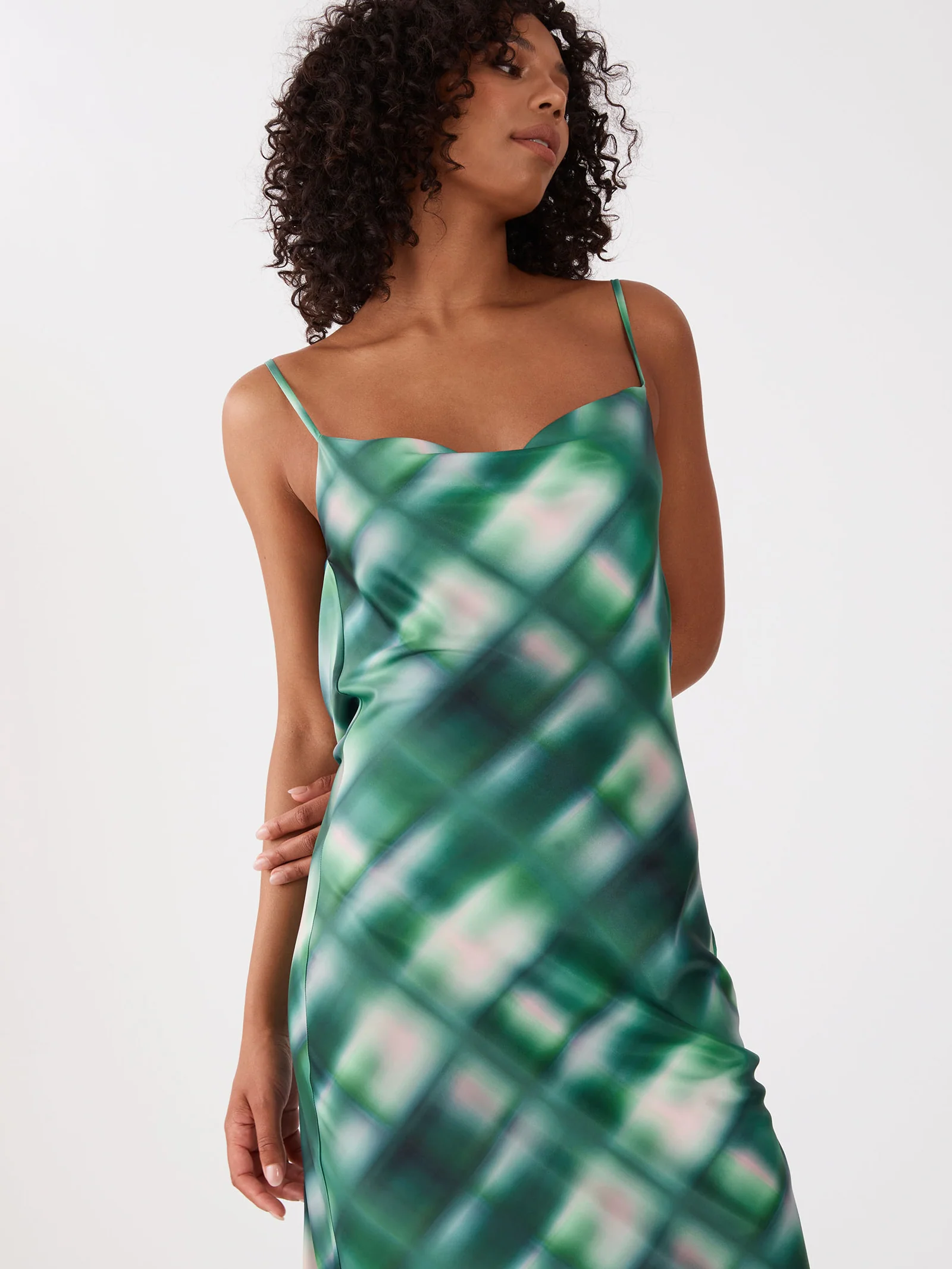 Axel Midi Dress - Image 4