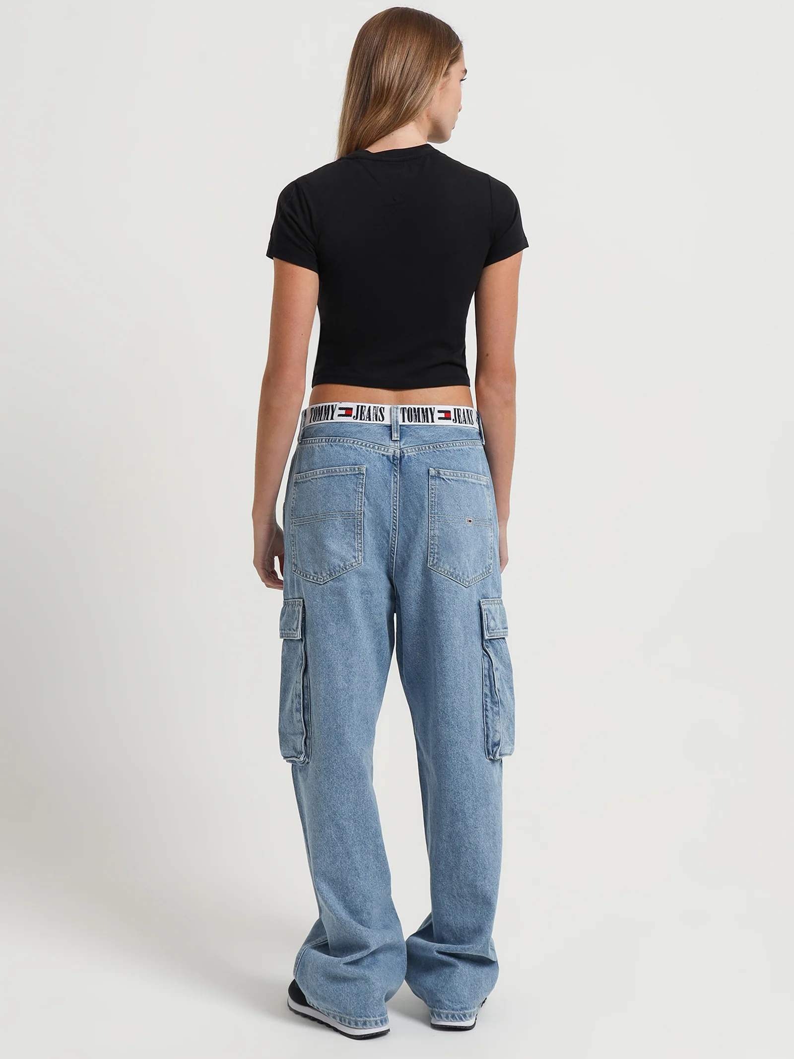 Baby Crop Essential Logo T-Shirt - Image 5