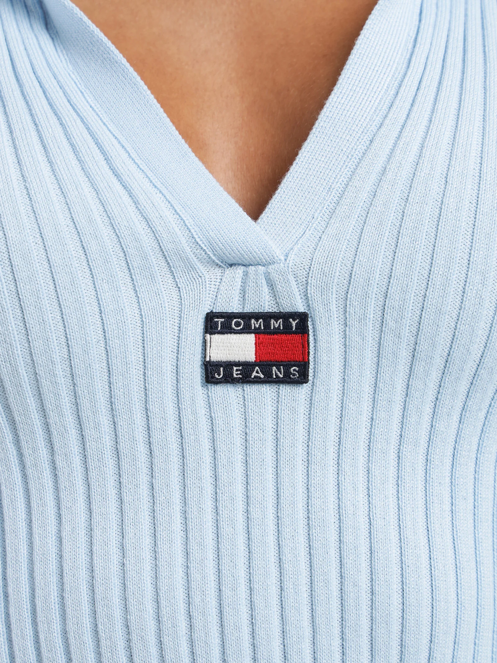 Badge Rib Collar Sweater - Image 4