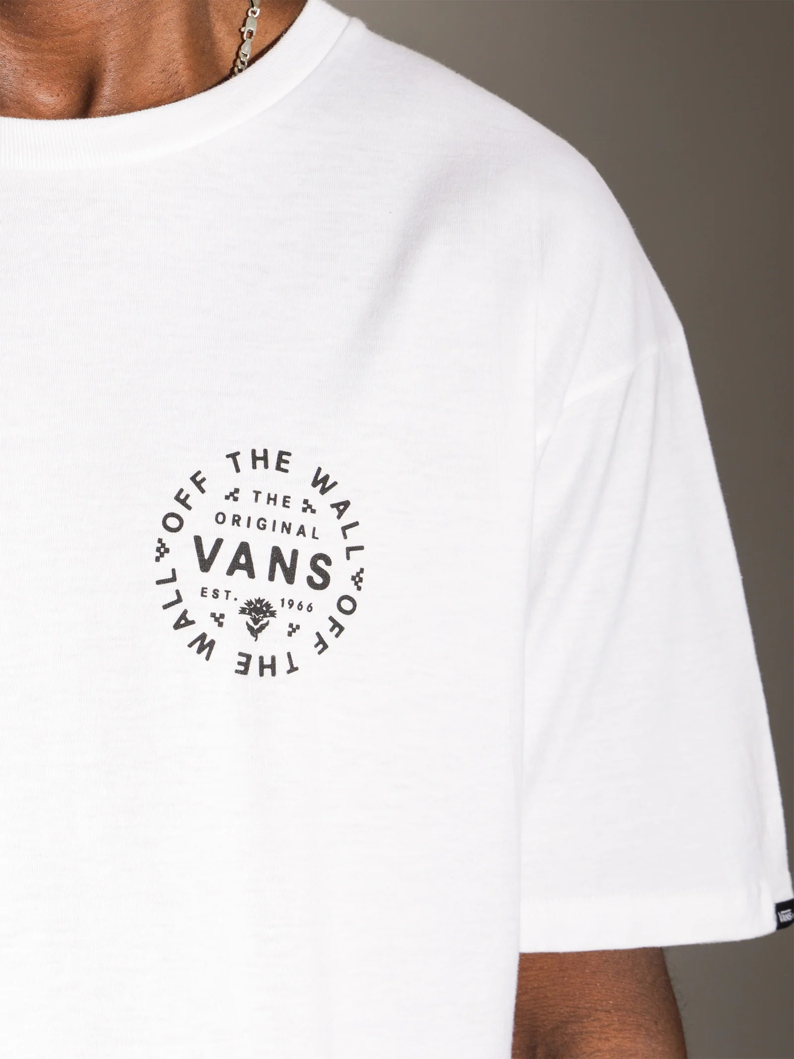 Bandana Paisley Short Sleeve T-Shirt - Image 4
