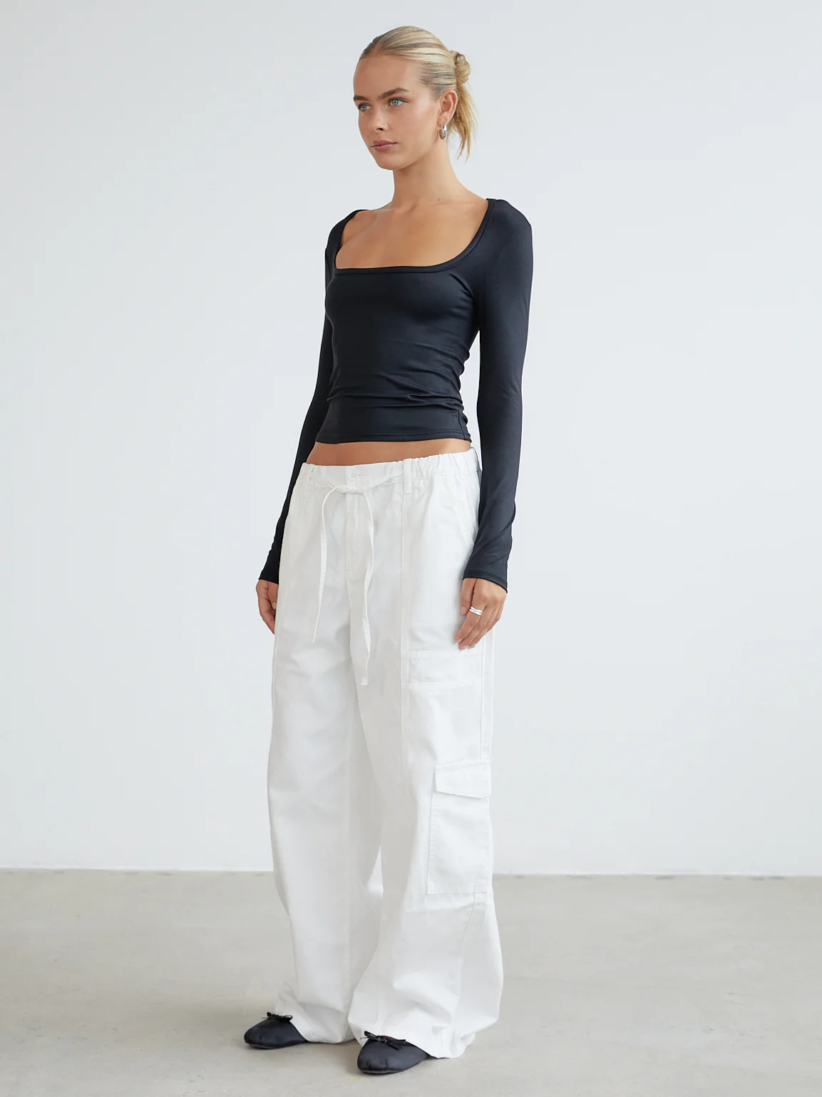 Banks Drawstring Pant - Image 5
