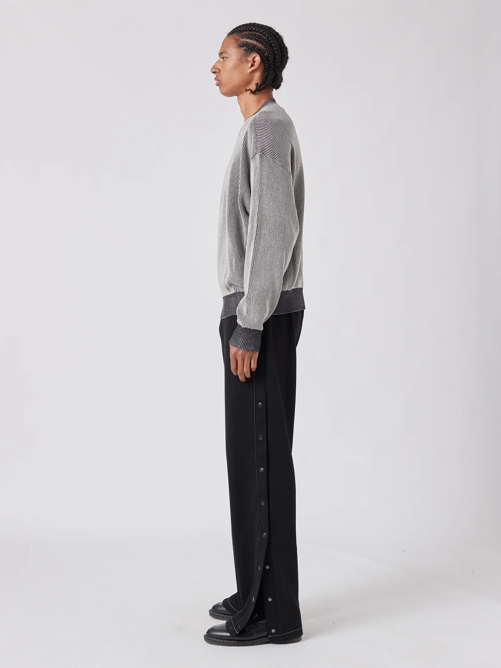 Plated V Knit - Image 3
