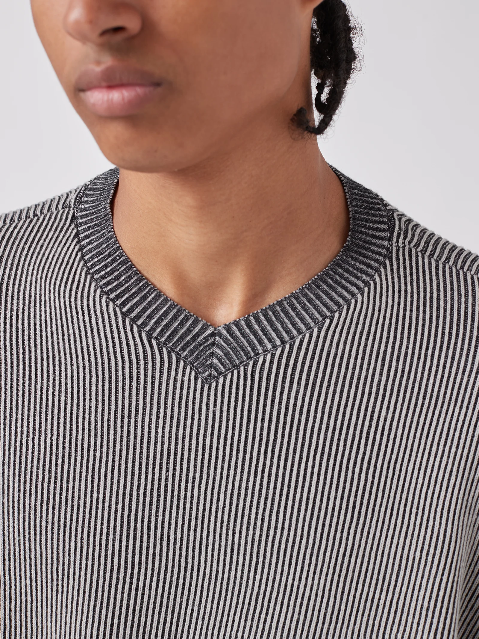Plated V Knit - Image 5