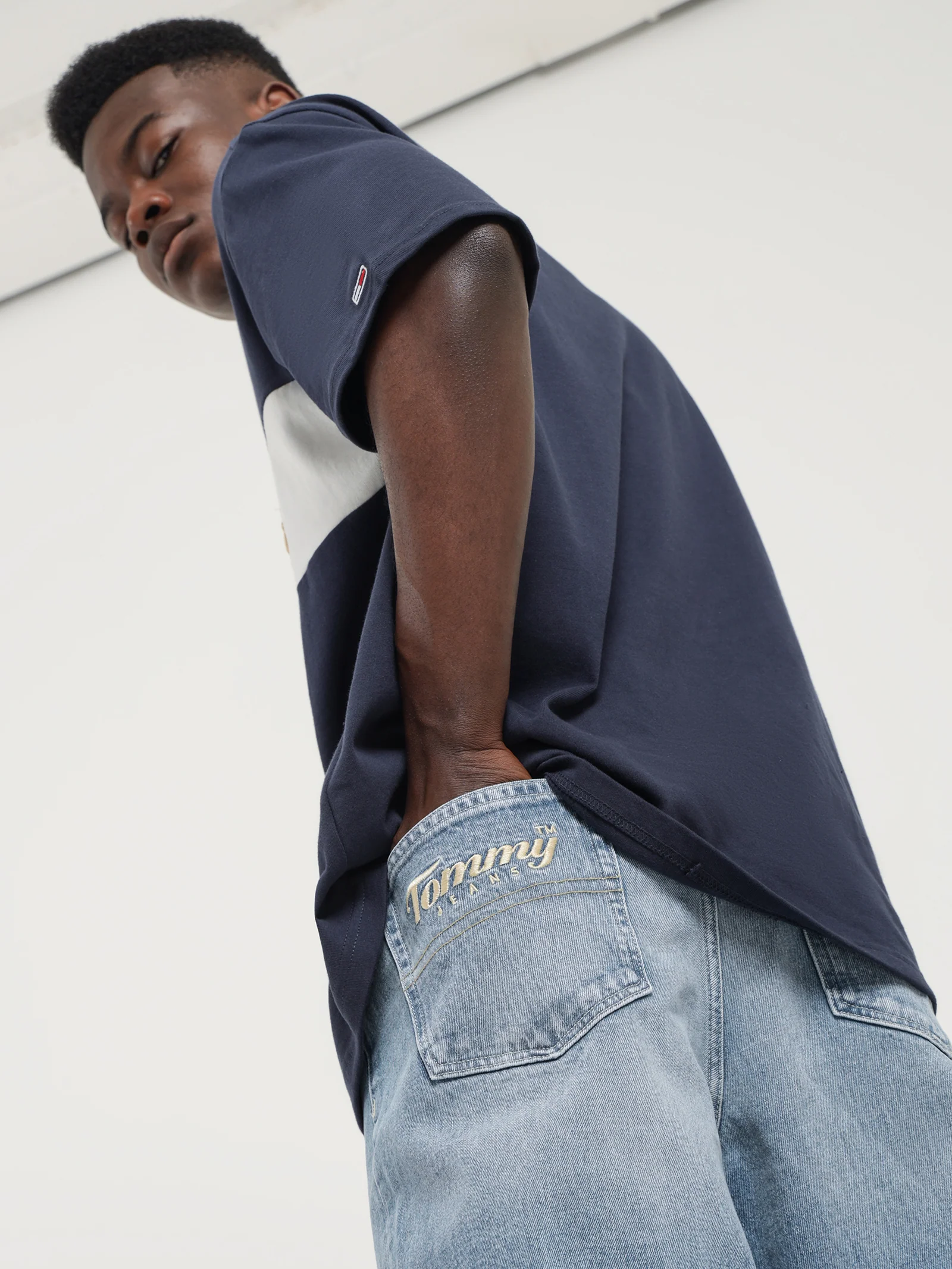Bax Tapered Jeans - Image 5