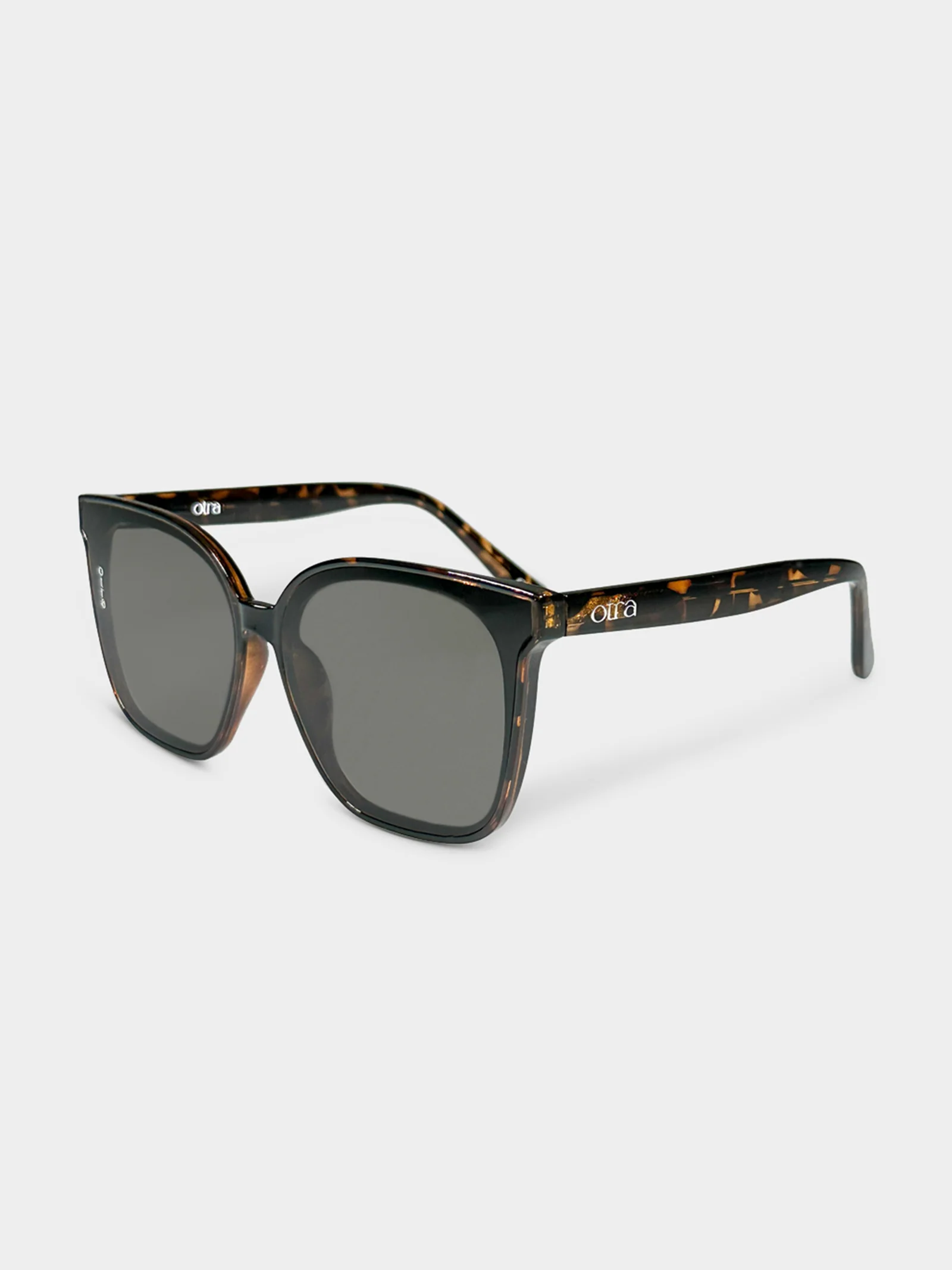 Betty Sunglasses - Image 2