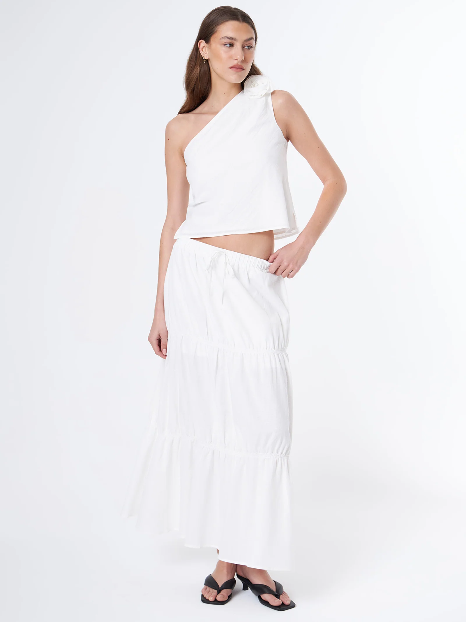 Pryia One-Shoulder Top - Image 3