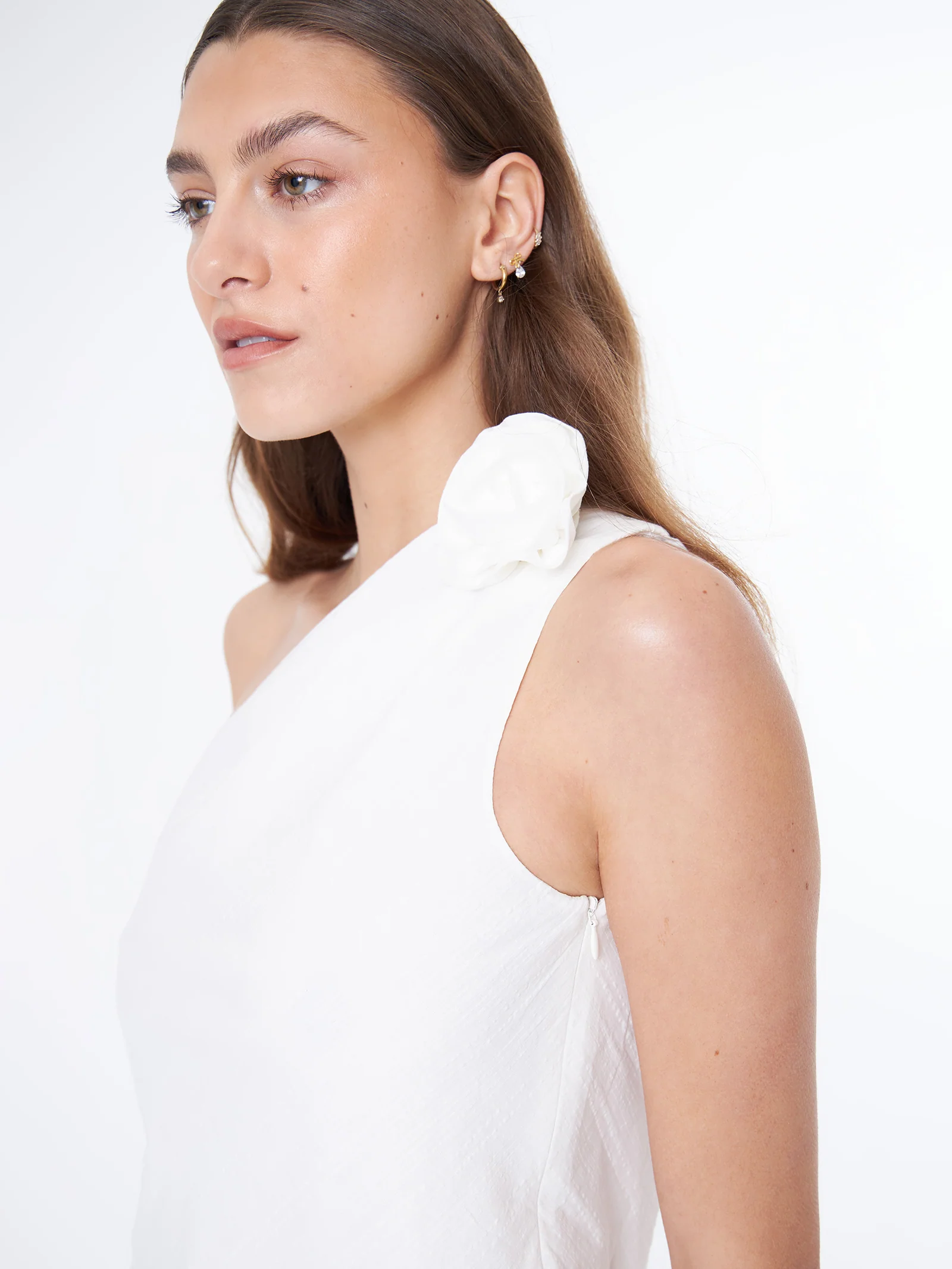 Pryia One-Shoulder Top - Image 4