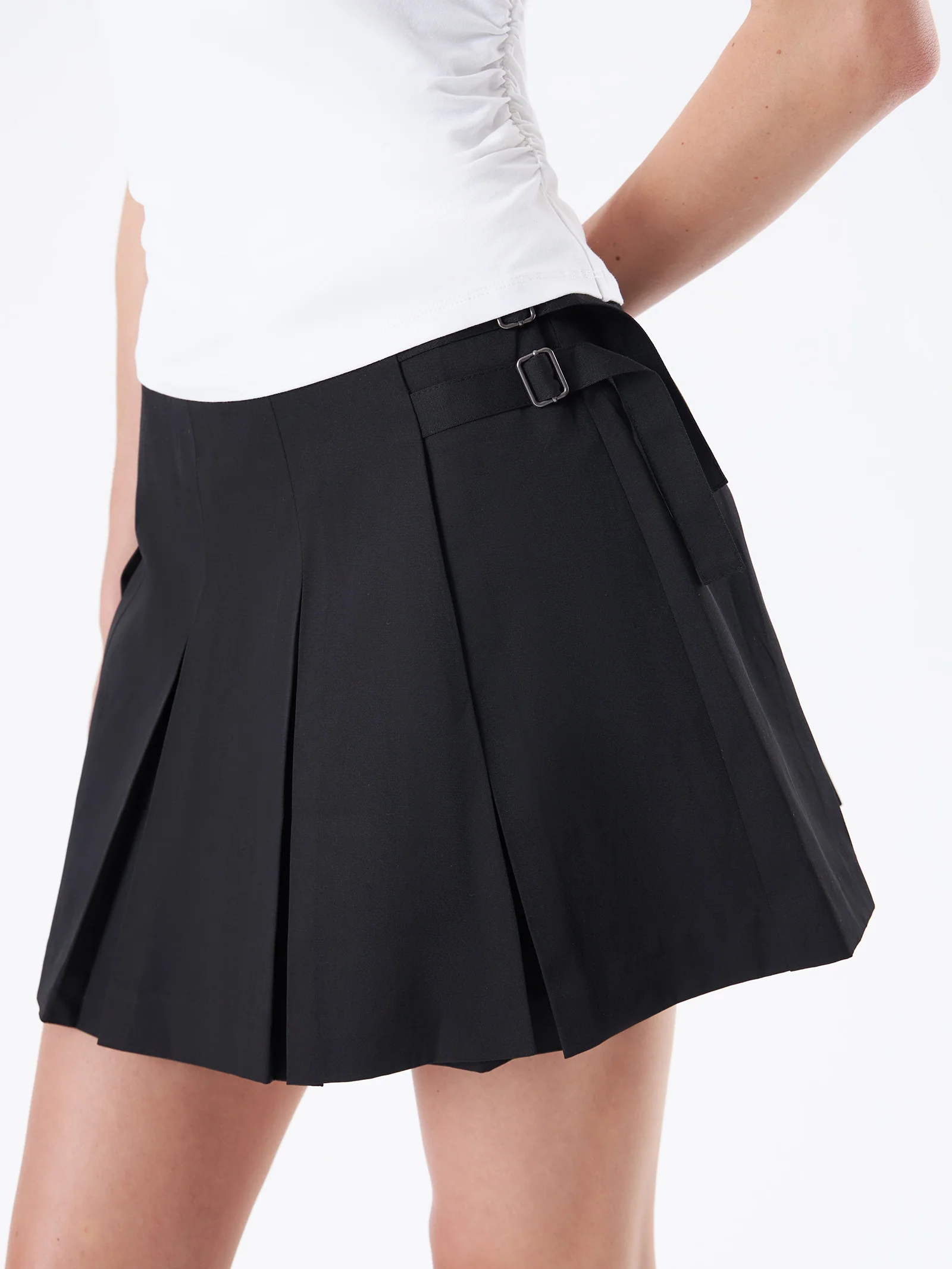 Polly Pleated Skirt - Image 3