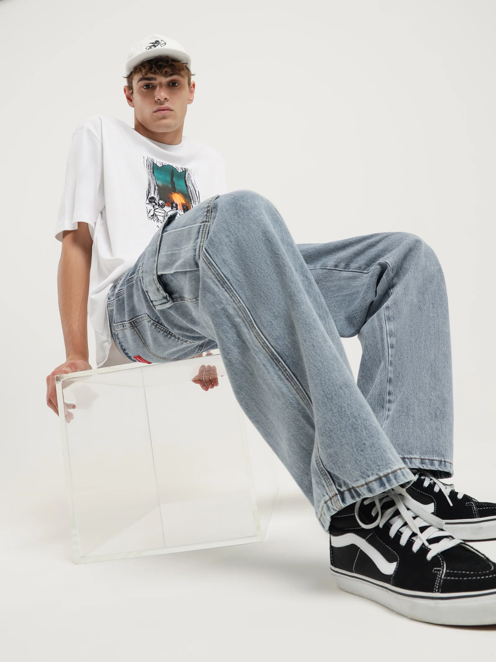 Big Lounger Cargo Jeans - Image 2