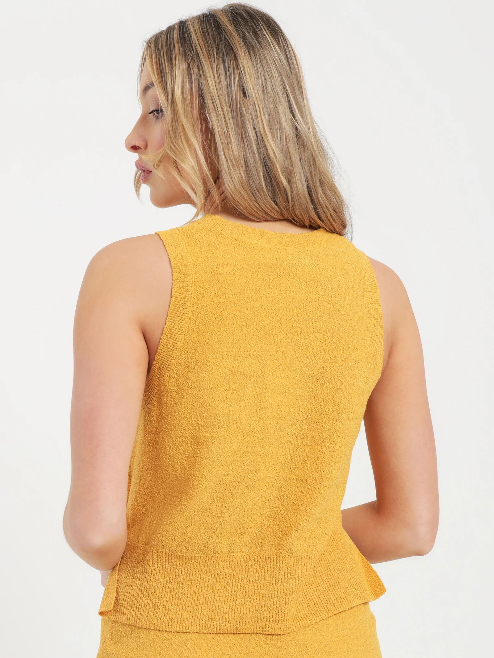 Binx Cropped Tank Top - Image 6