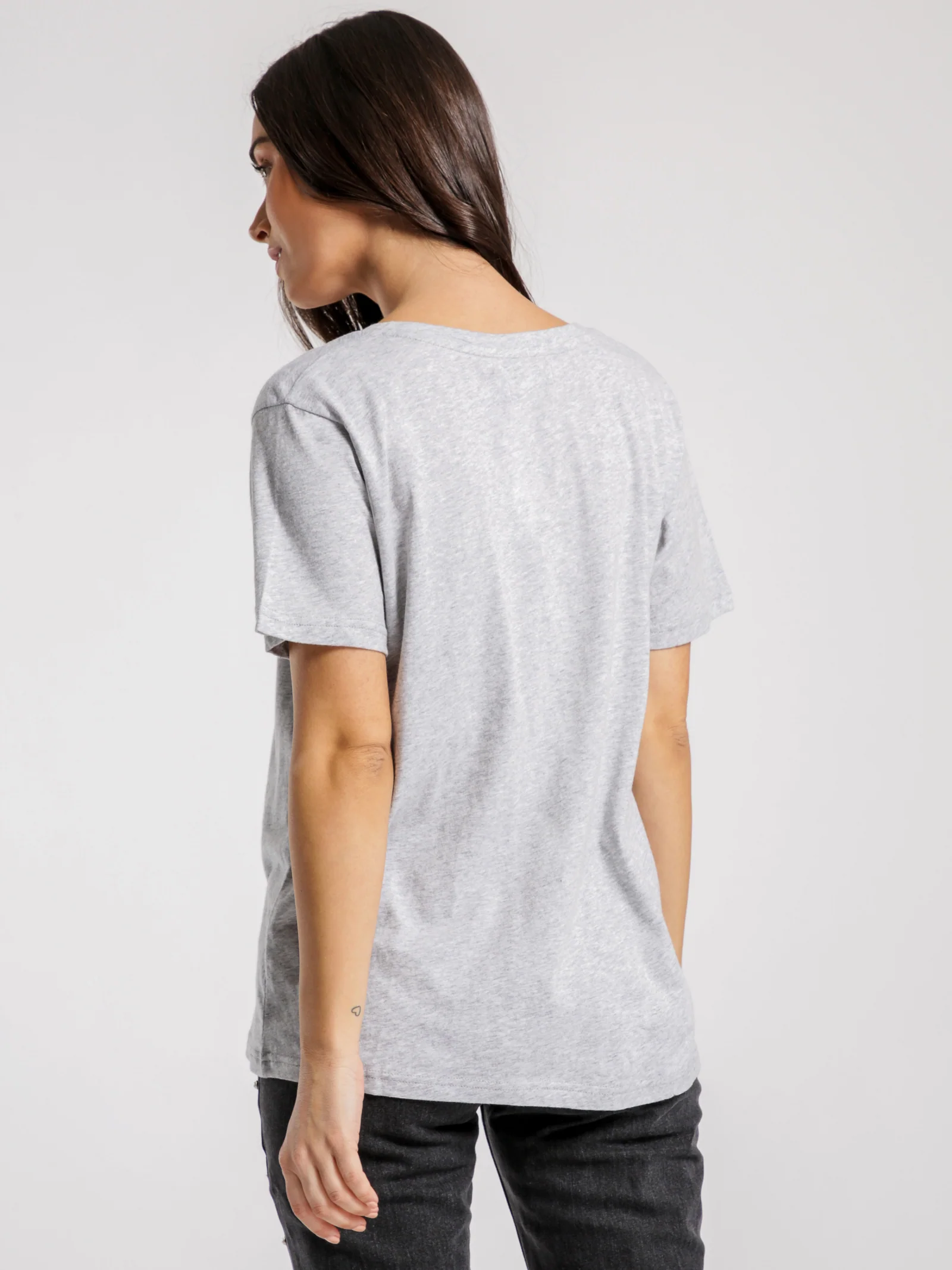 Blake Basic V Neck T-Shirt - Image 3