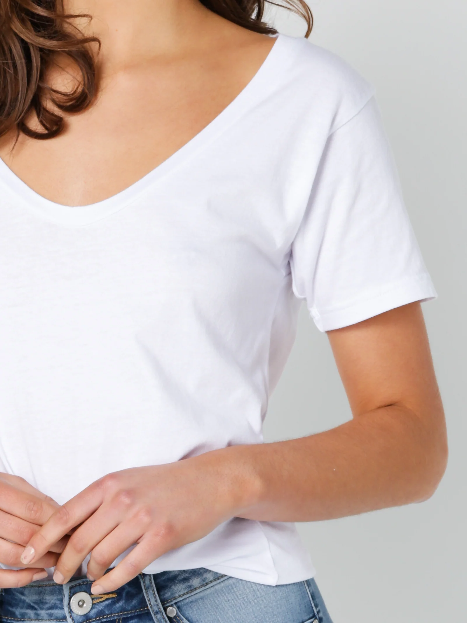 Blake Basic V Neck T-Shirt - Image 4