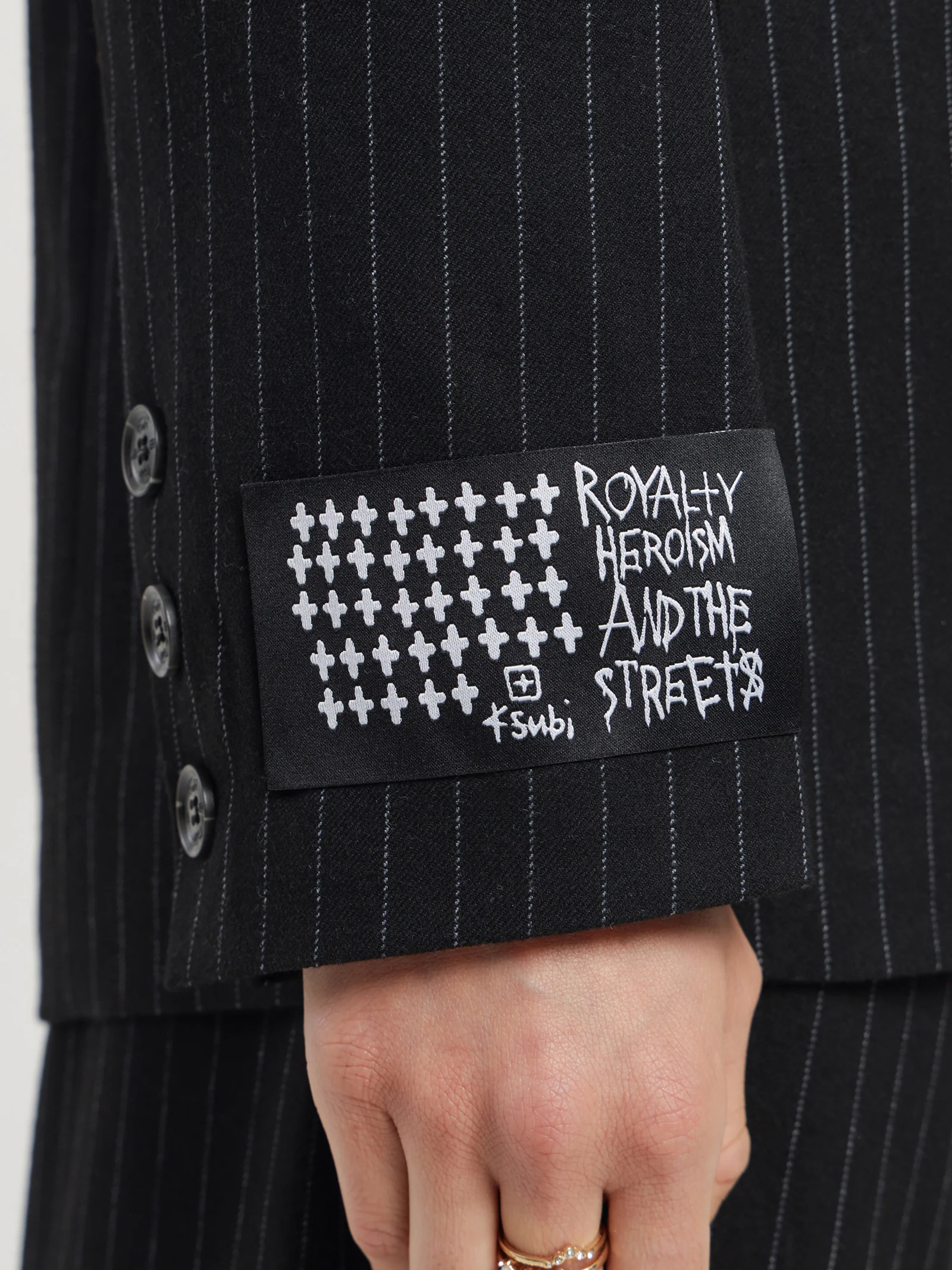 Bond Blazer - Image 10