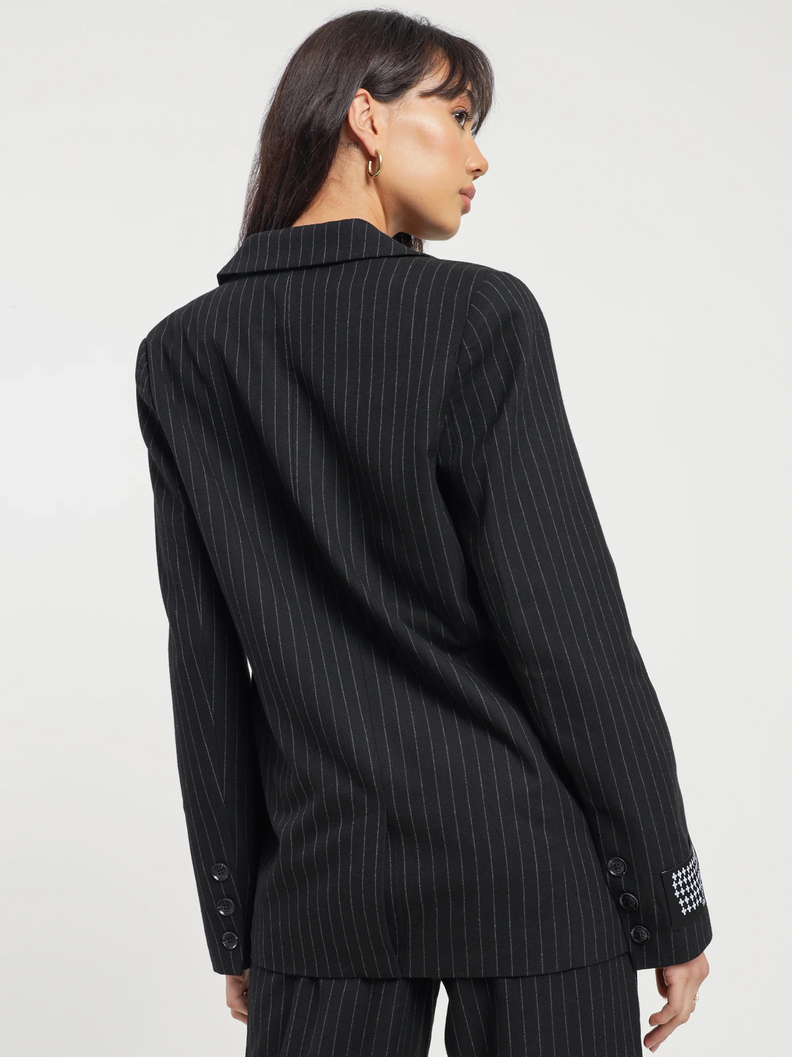 Bond Blazer - Image 11