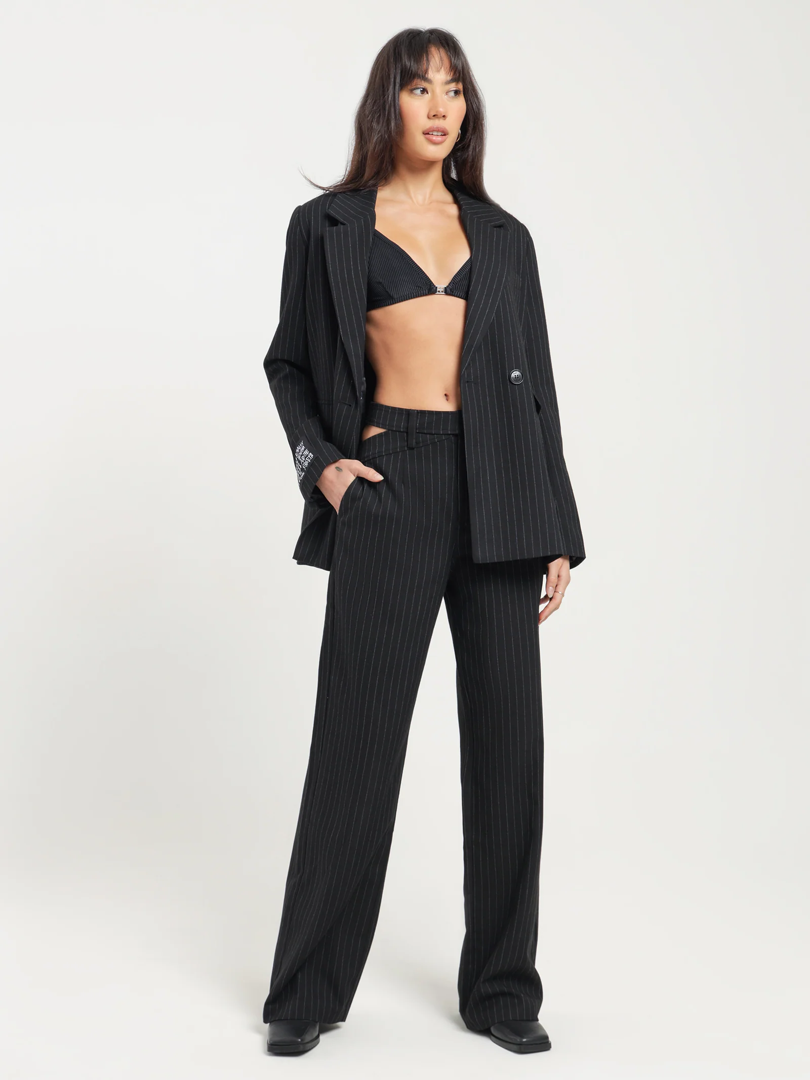 Bond Blazer - Image 8