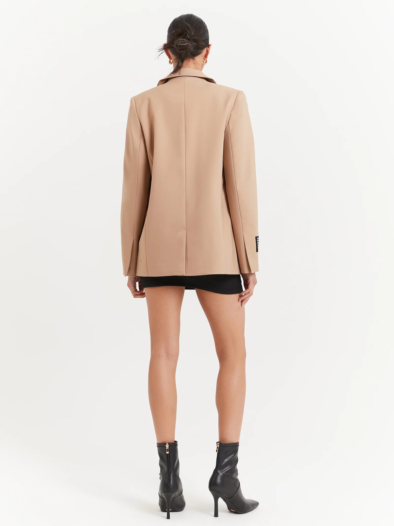 Bond Blazer - Image 6