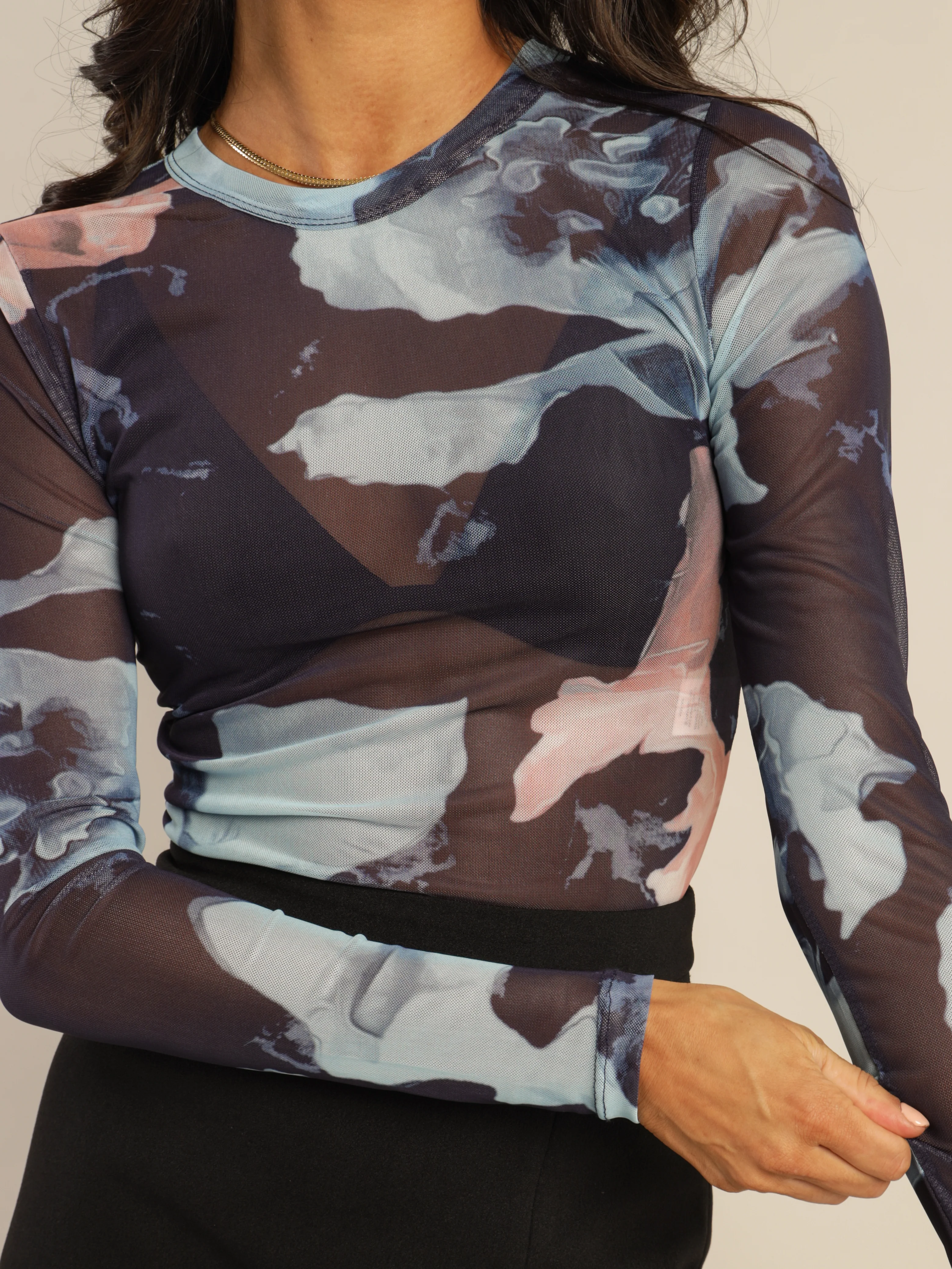 Botany Mesh Long Sleeve T-Shirt - Image 5